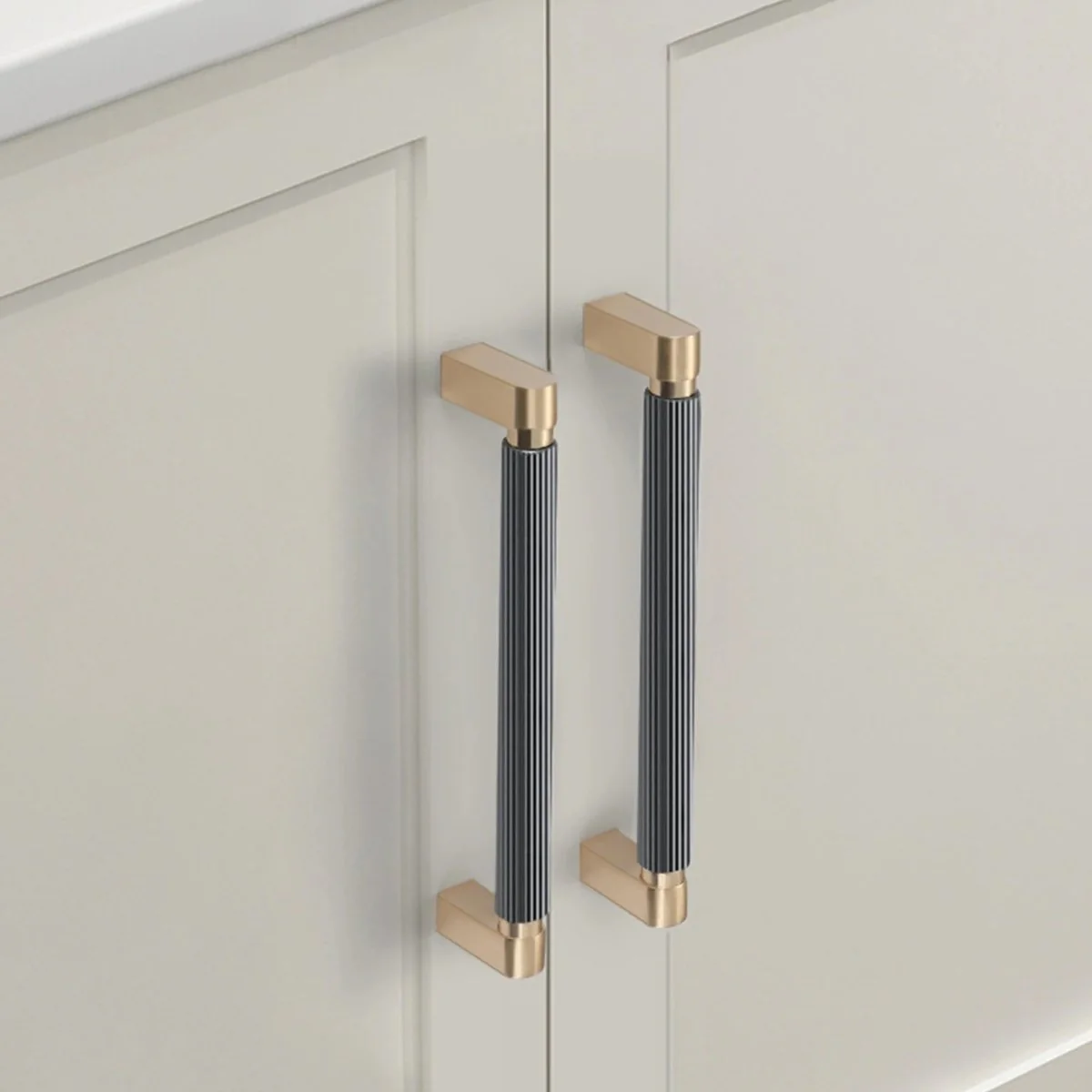 Orda Pull Bar - Image 4