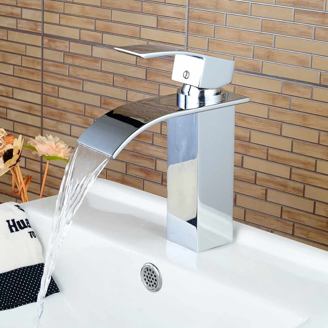 Osto Bathroom Faucet - Image 3