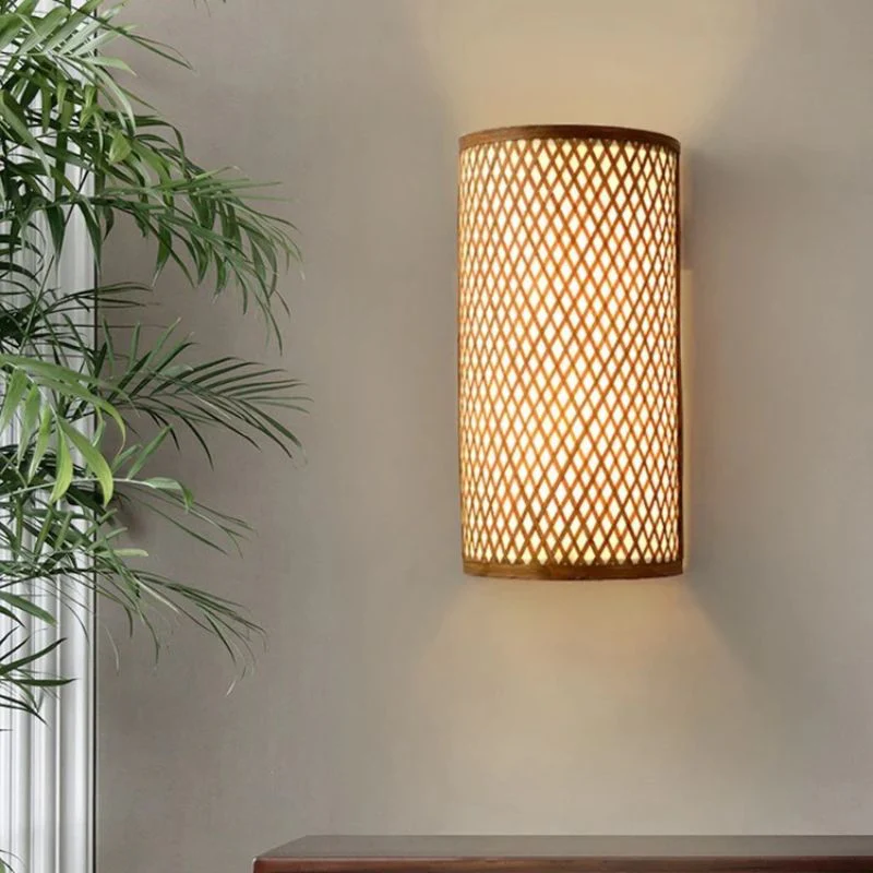 Pelon Wall Lamp - Image 3