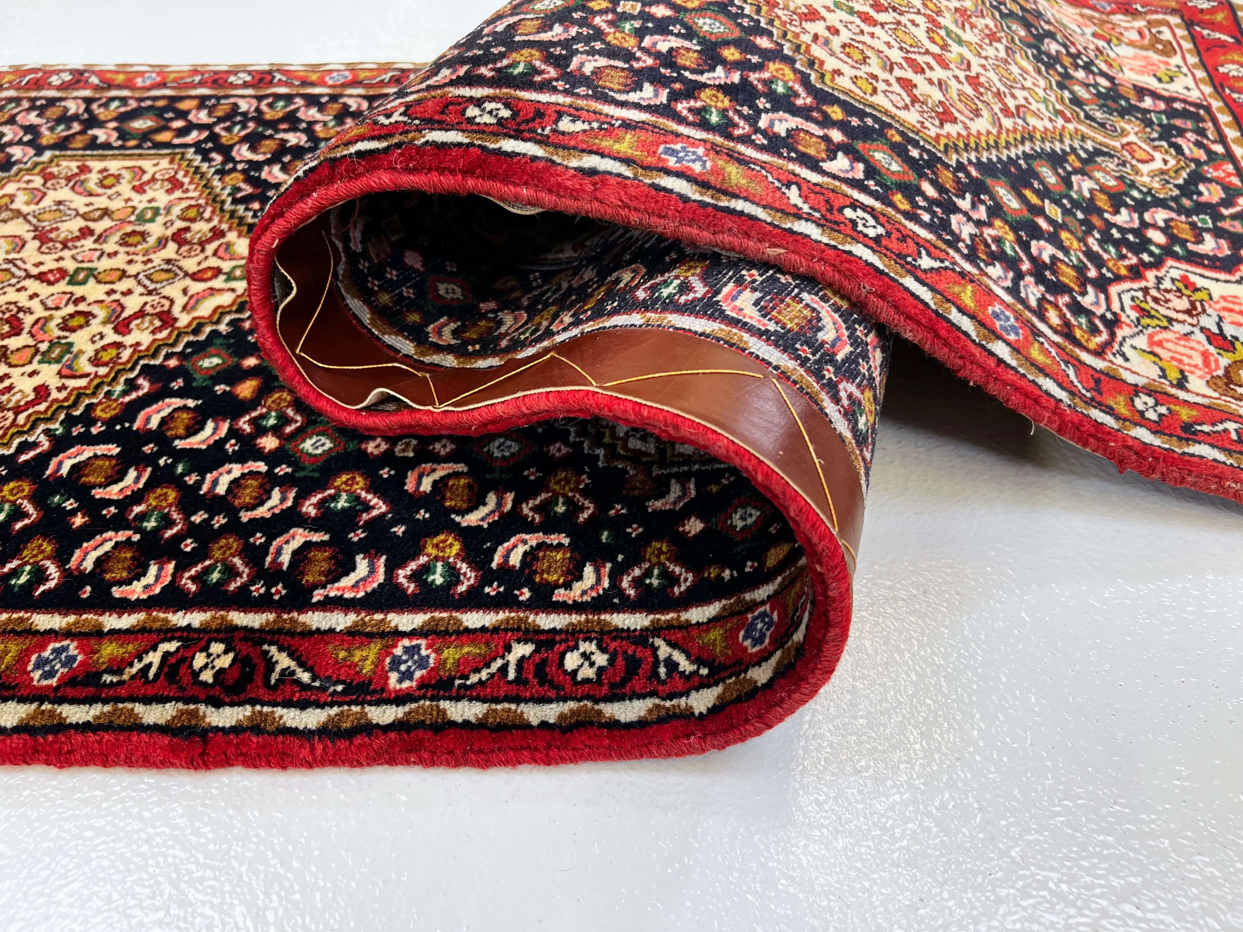 Bijar (1'09"x7'08") indigo/red - Image 5