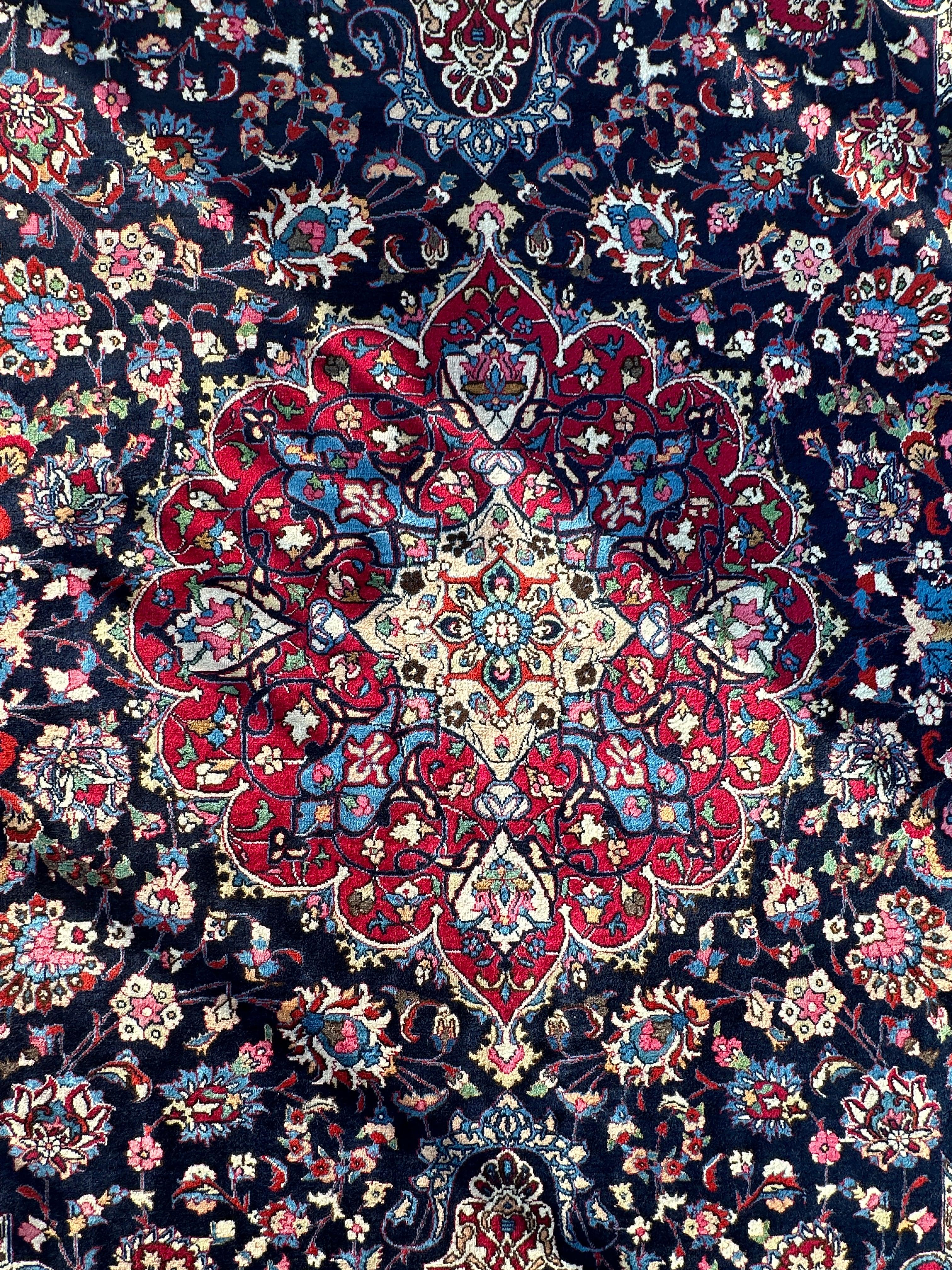 Persian Mashhad Hand Knotted Wool Area Rug 9’9” x 13’3” - Image 14