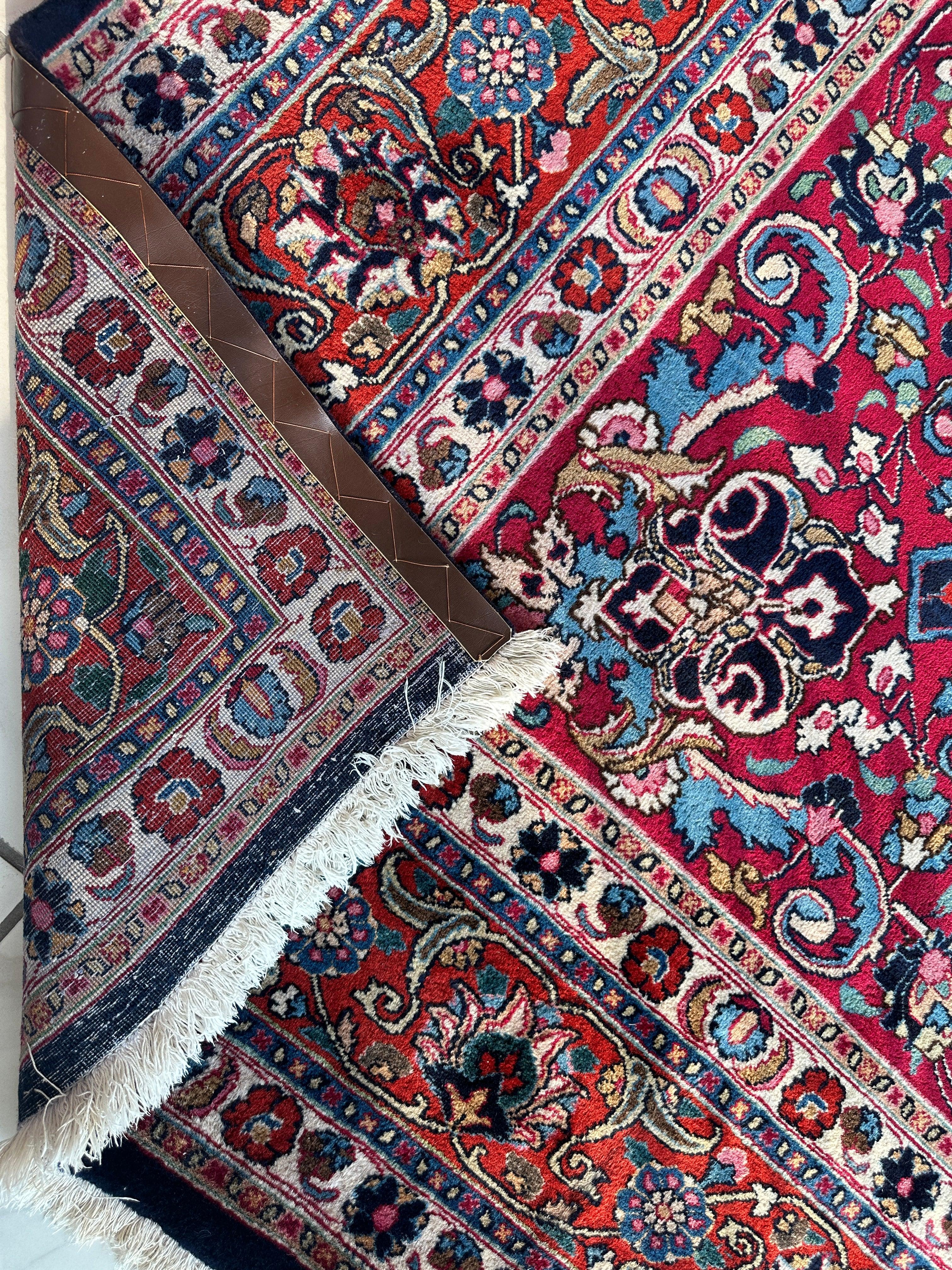 Persian Mashhad Hand Knotted Wool Area Rug 9’9” x 13’3” - Image 18