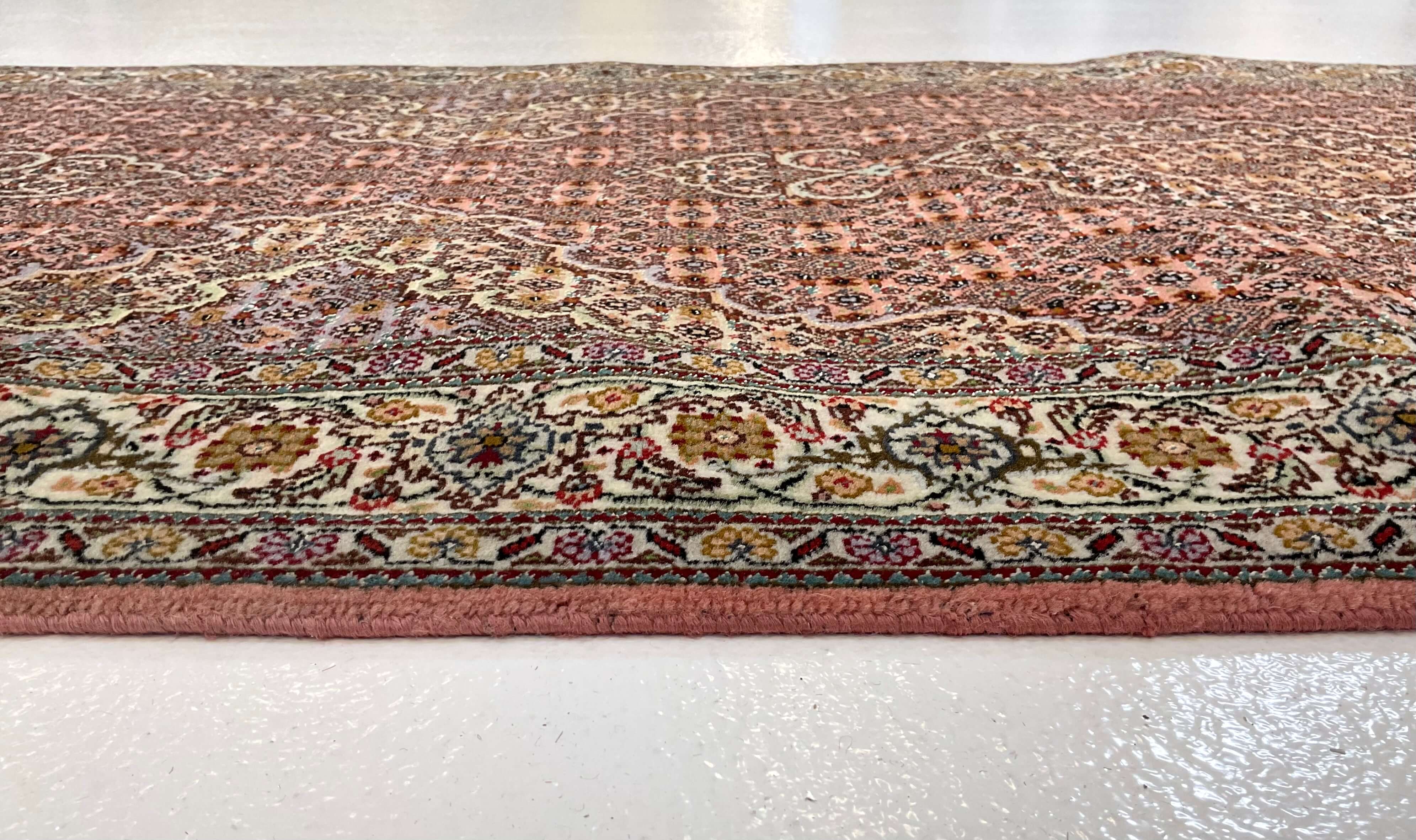 Tabriz (2'09"x10'02") peach/ivory - Image 4