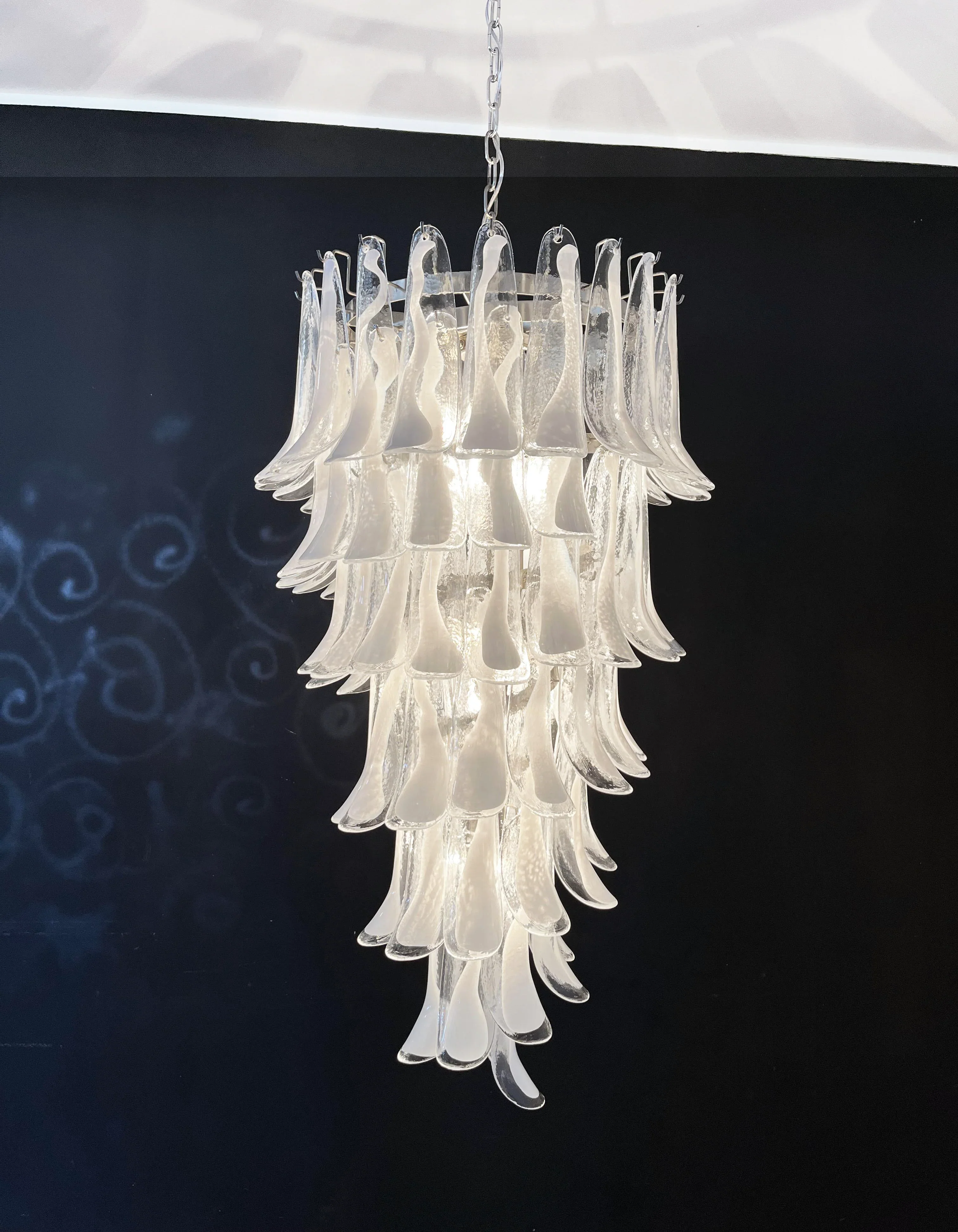 Petals Spiral Murano Transparent Chandelier - Image 16