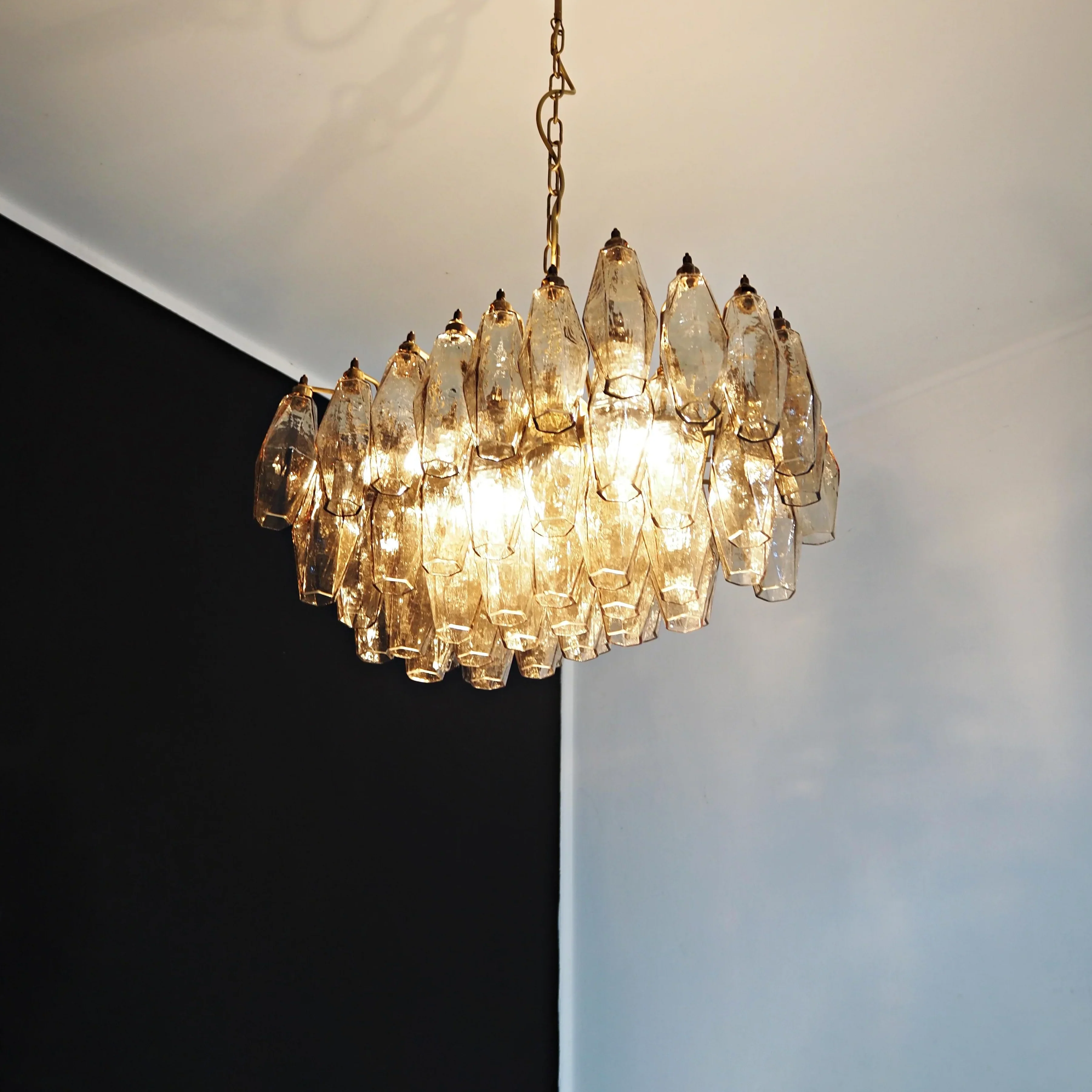 Poliedri Murano Smoked Chandelier - Image 5