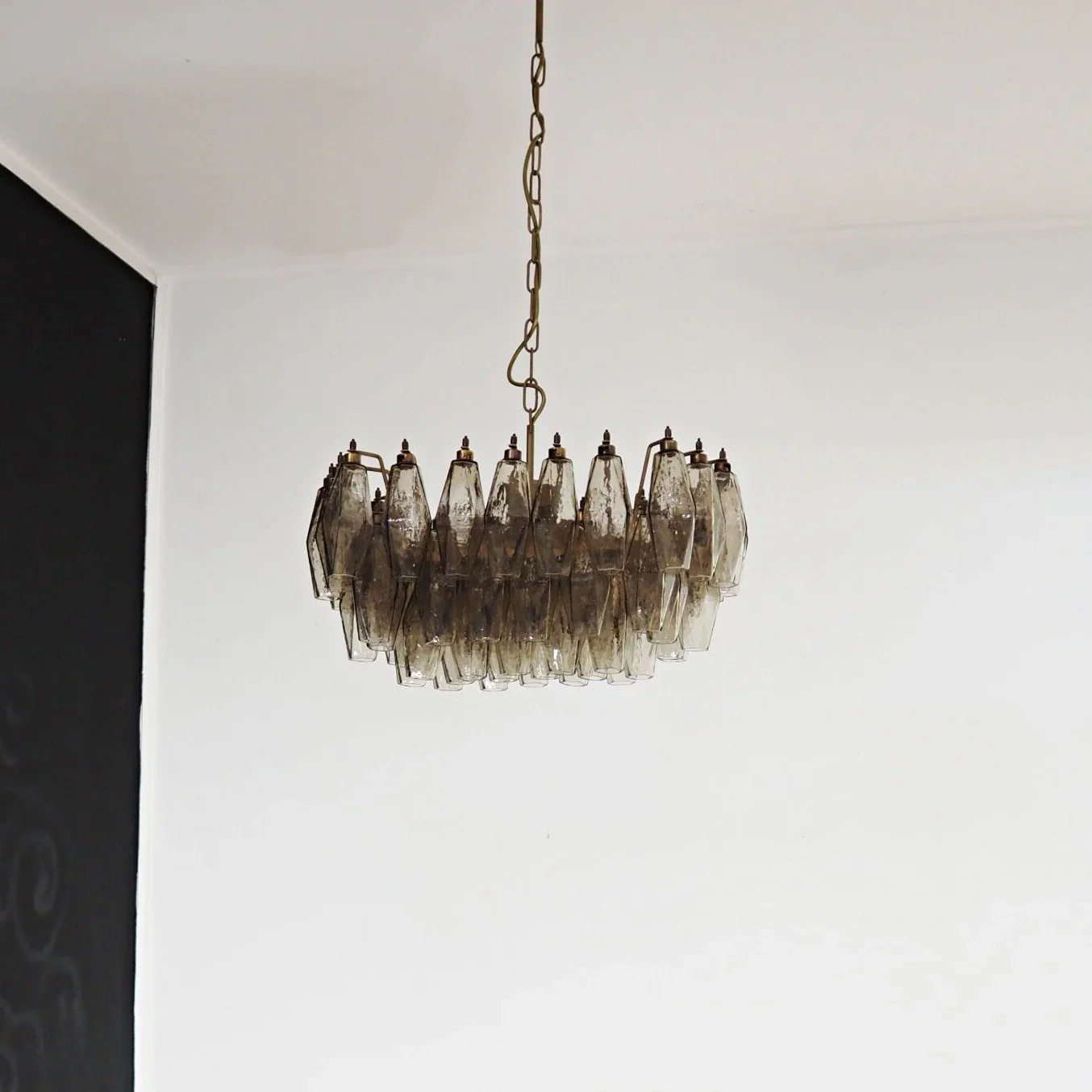 Poliedri Murano Smoked Chandelier - Image 6