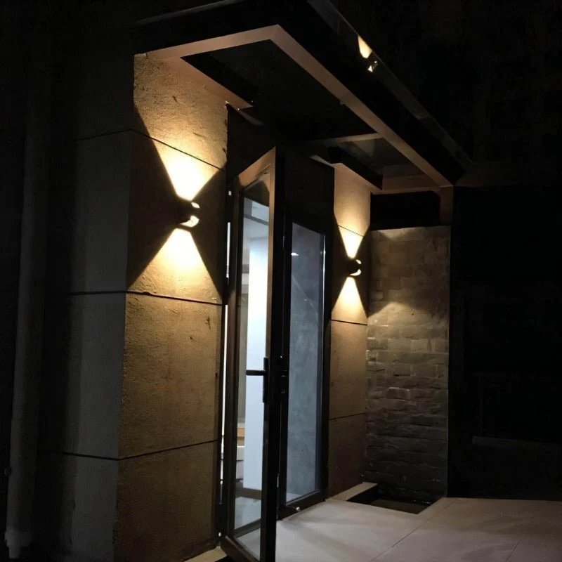 Proculus Outdoor Wall Lamp - Image 10