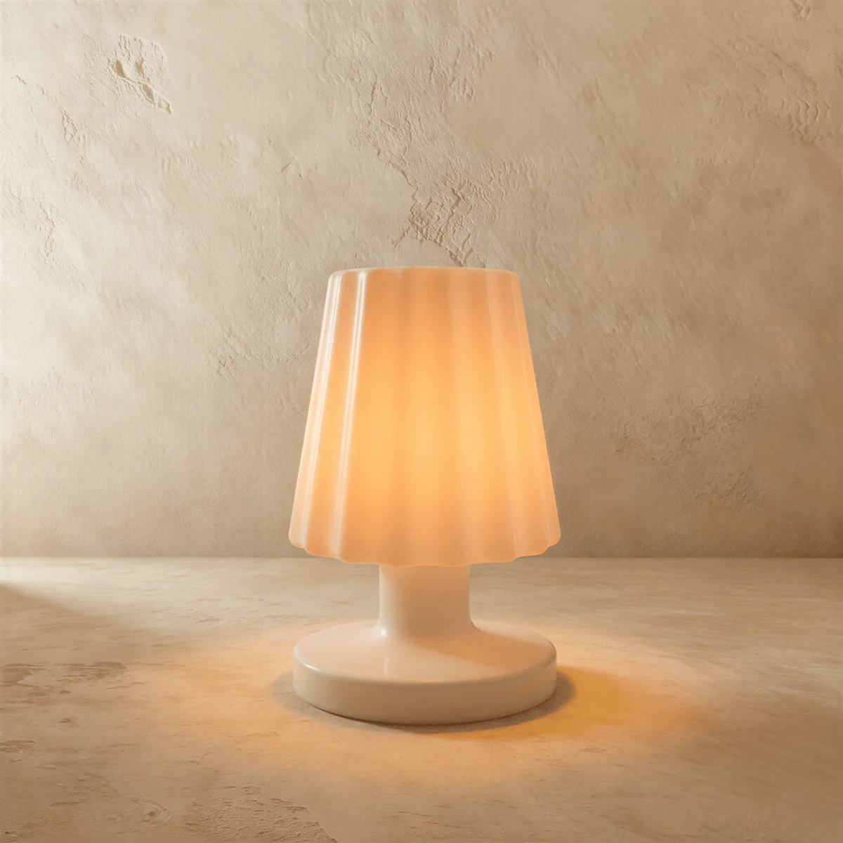 Raveza Table Lamp