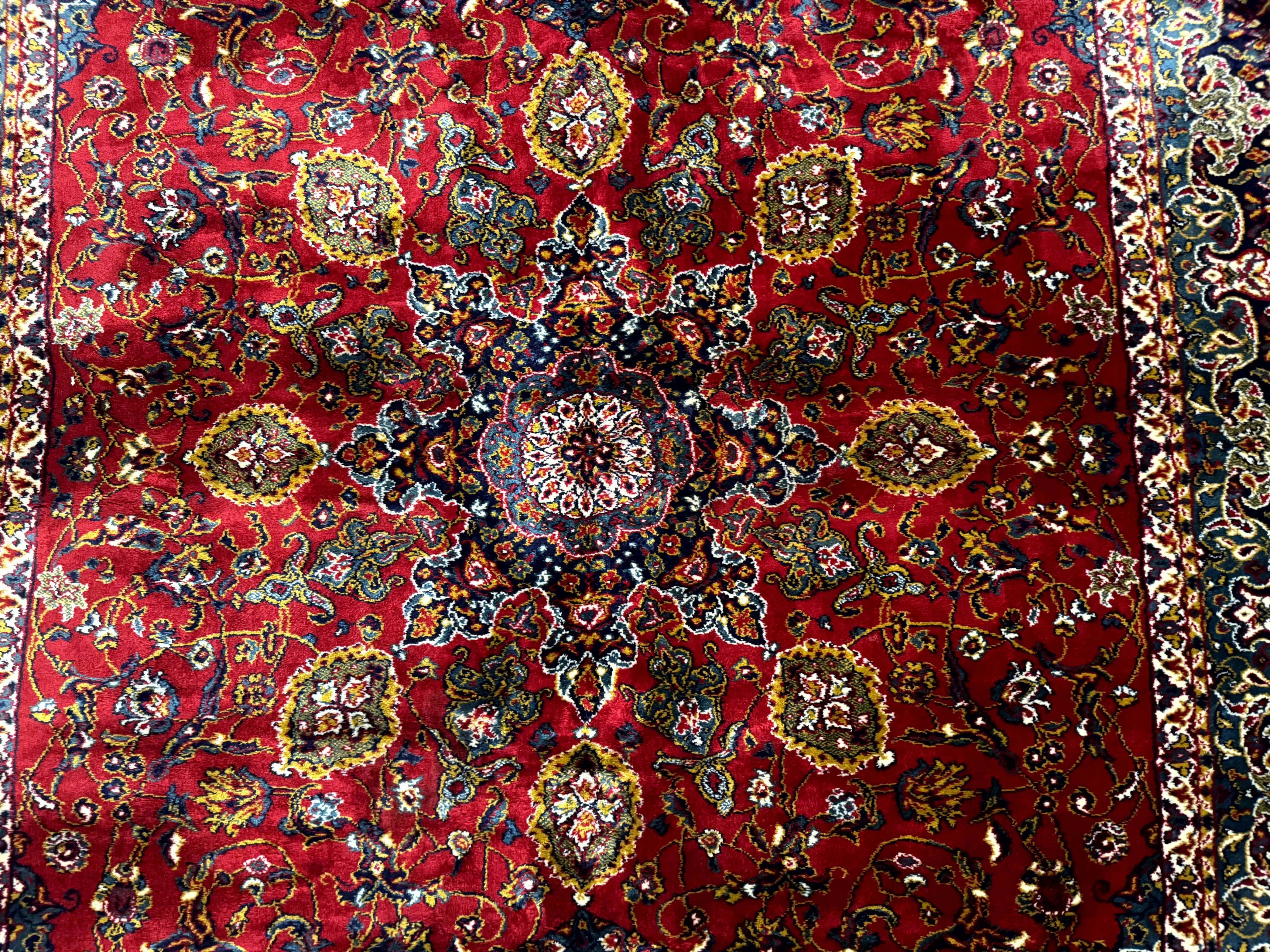 Red Persian Rug 6x9, Medallion Carpet, Ardebil Design, Vintage Belgium Power Loomed Carpet - Image 4