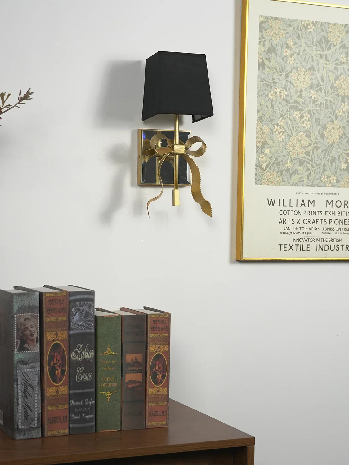 Ribbon Bow Wall Light - Image 17