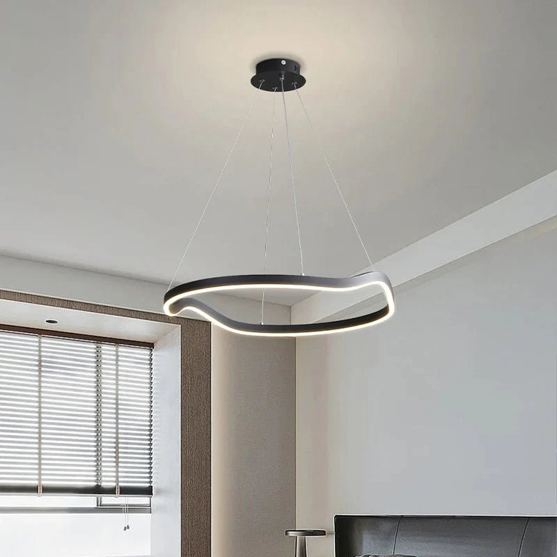 Sanders Chandelier - Image 7
