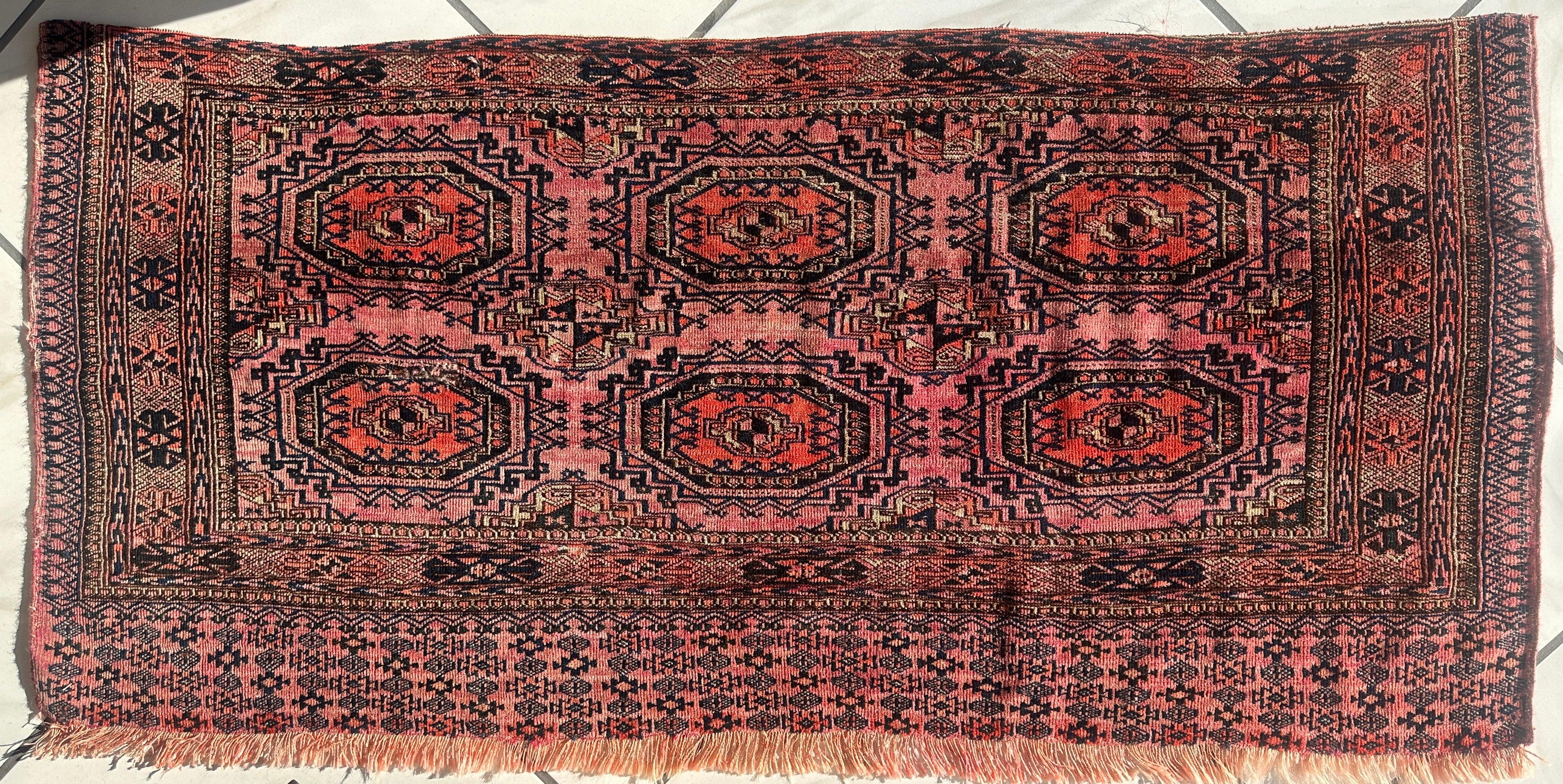 Saryk Turkmen Trapping Torba – 53″ x 25″ - Image 7