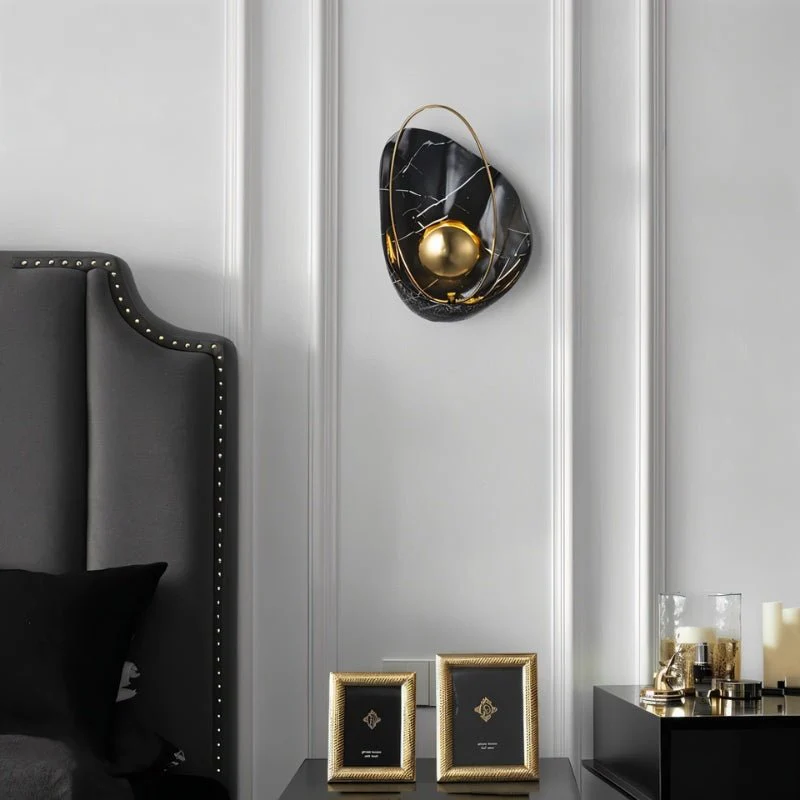 Sevlo Wall Lamp - Image 3