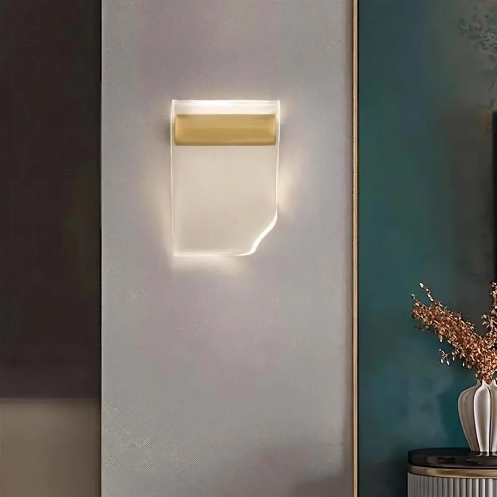 Sheets Wall Lamp - Image 5