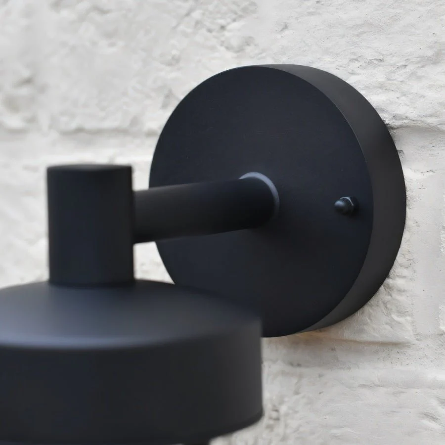 Siam Outdoor Wall Lamp - Image 7