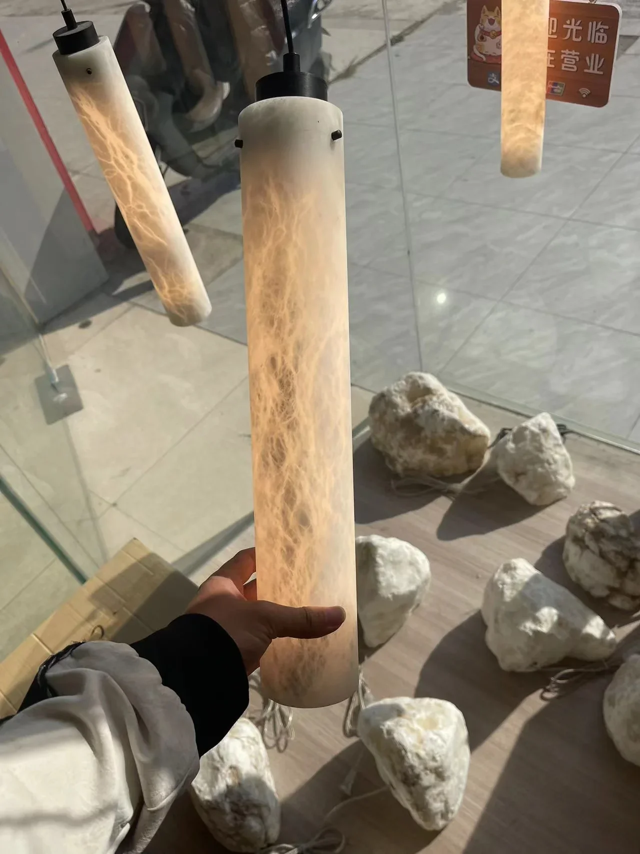 Simple Alabaster Pendant Lamp - Image 17