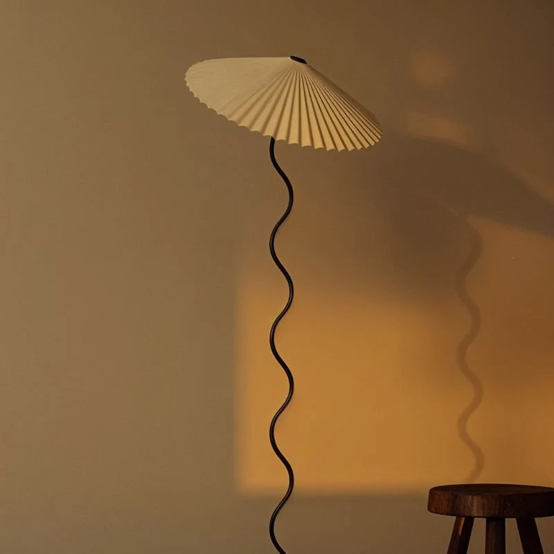Squiggle Floor Lamp - Image 4
