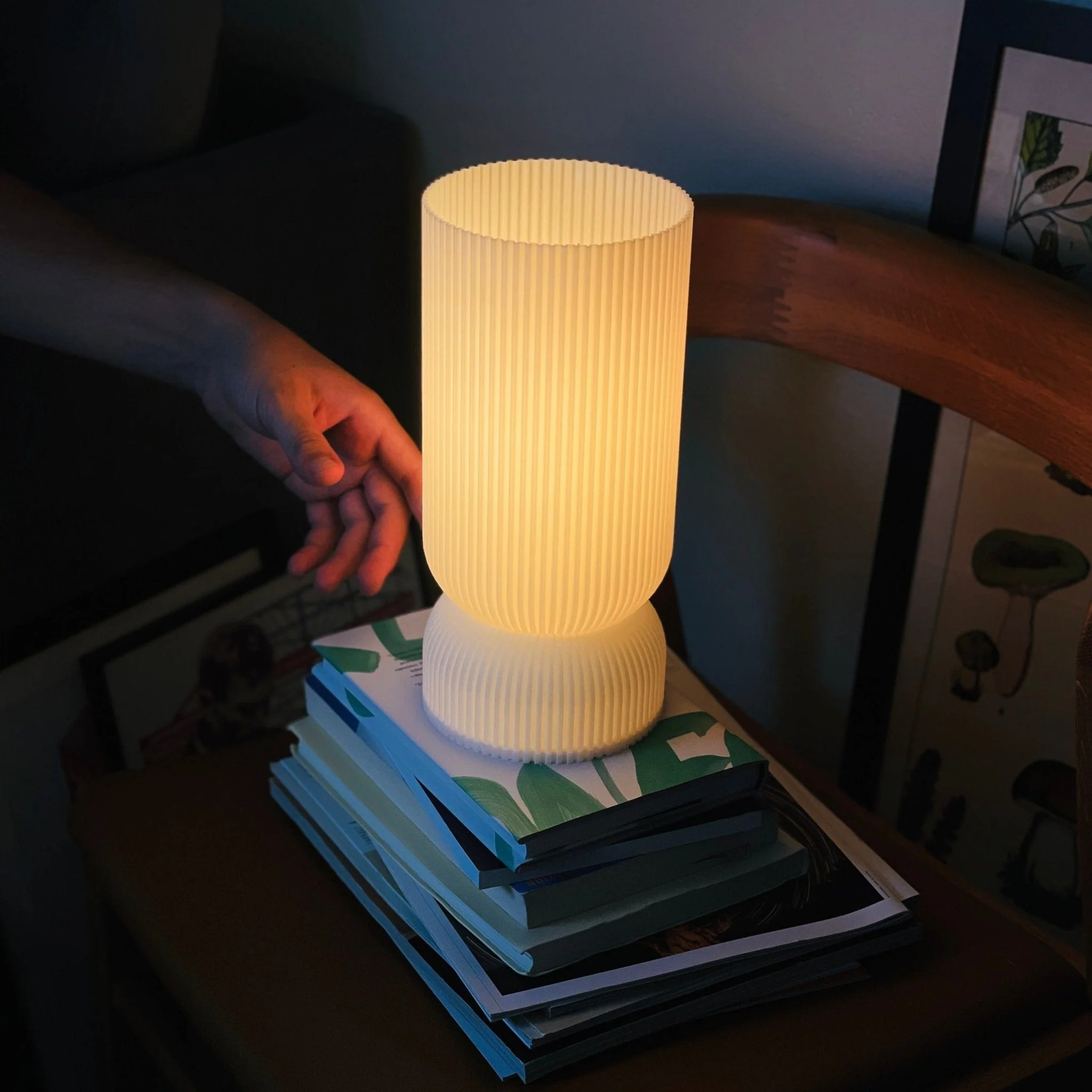 Stance Table Lamp - Image 4
