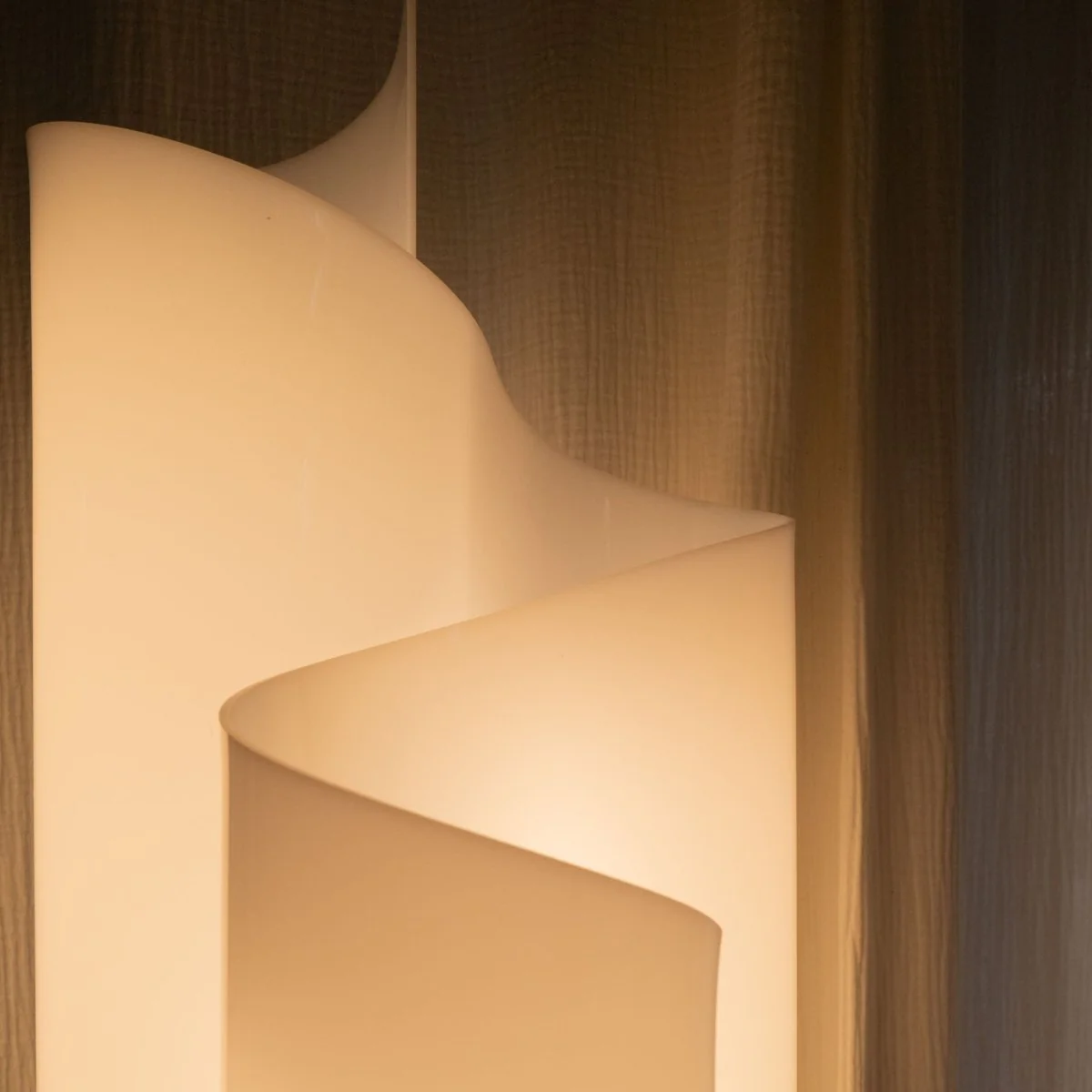 Stellora Table Lamp - Image 8