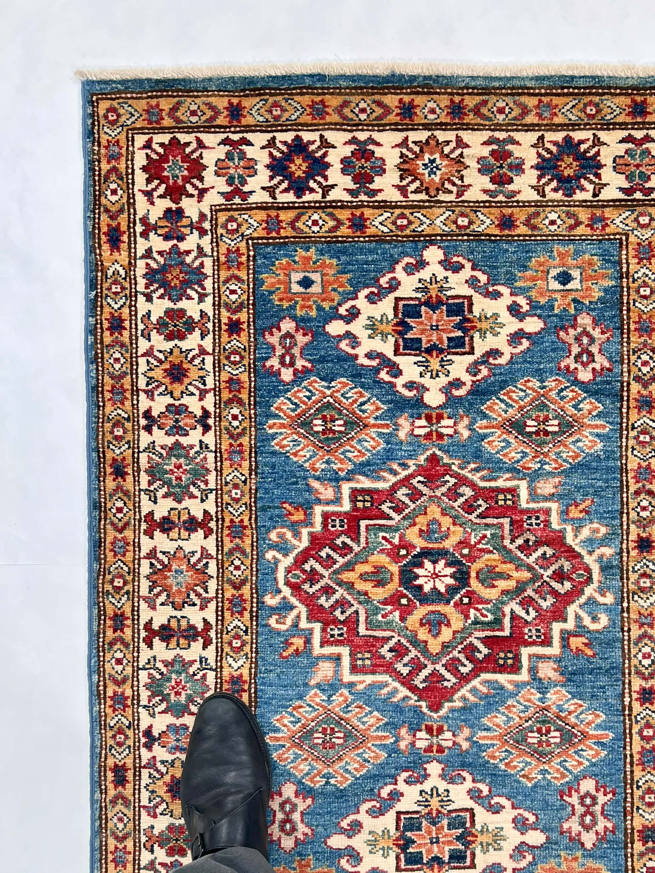 Super Kazak (2'11"x4'00") denim blue/ivory - Image 2