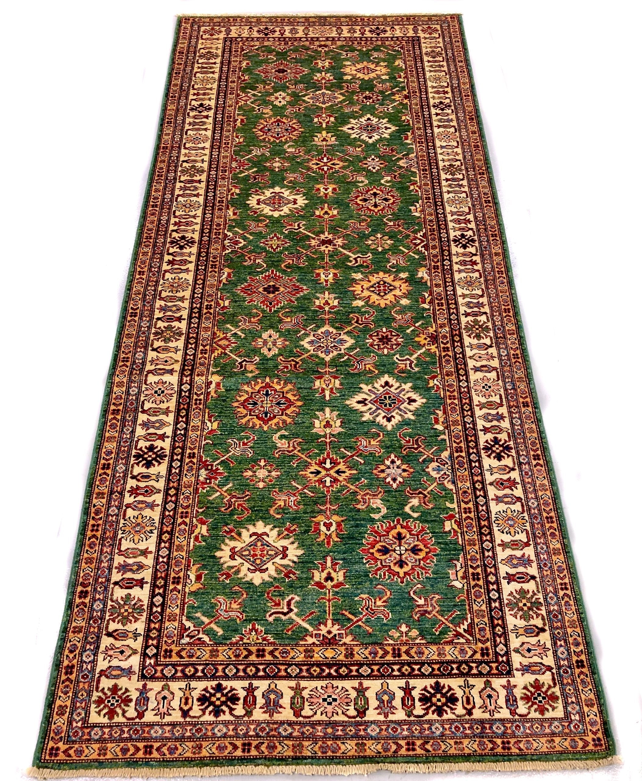 Super Kazak (4'x9' Runner) green/ivory