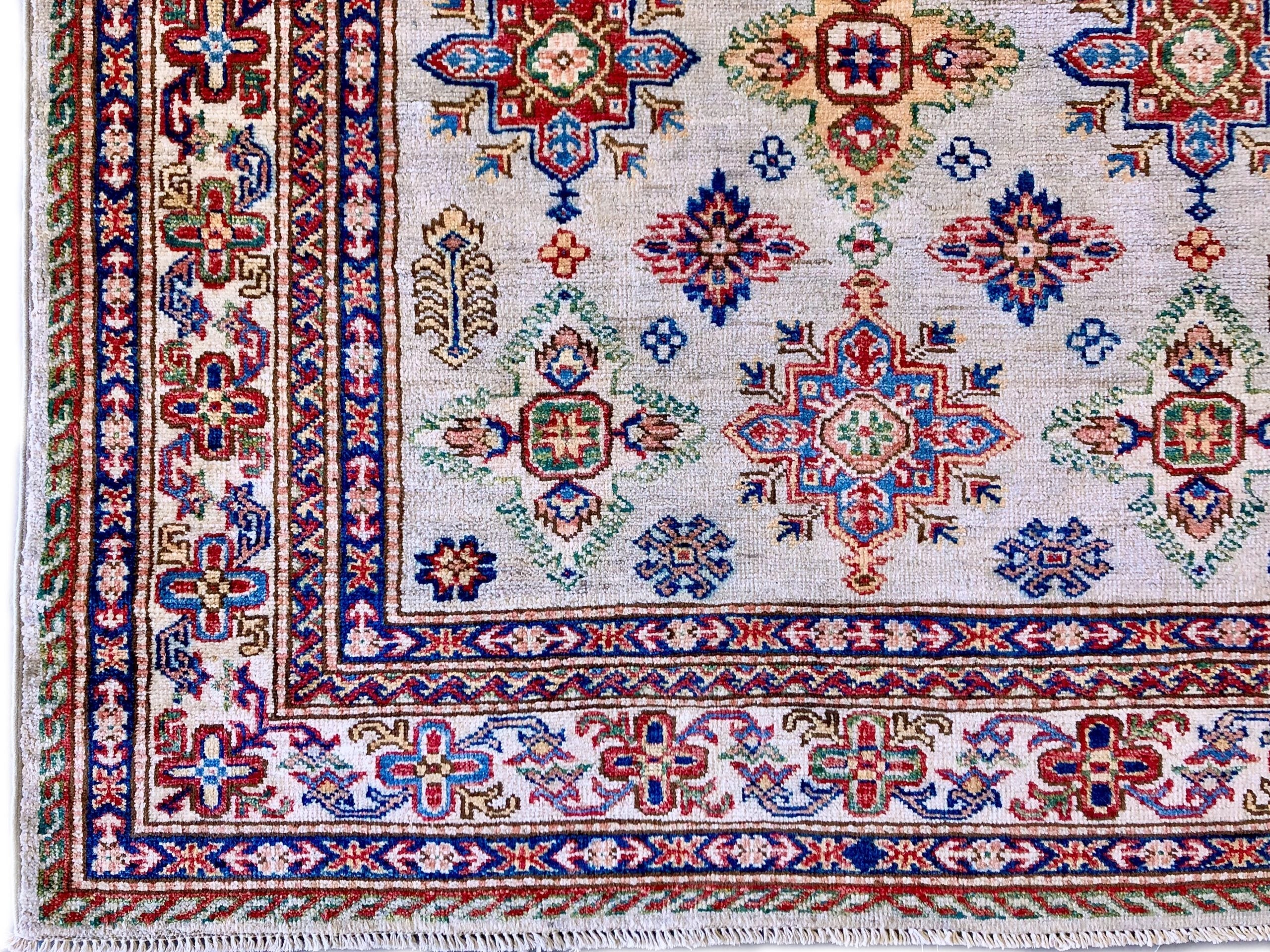 Super Kazak ivory 4x6 - Image 2