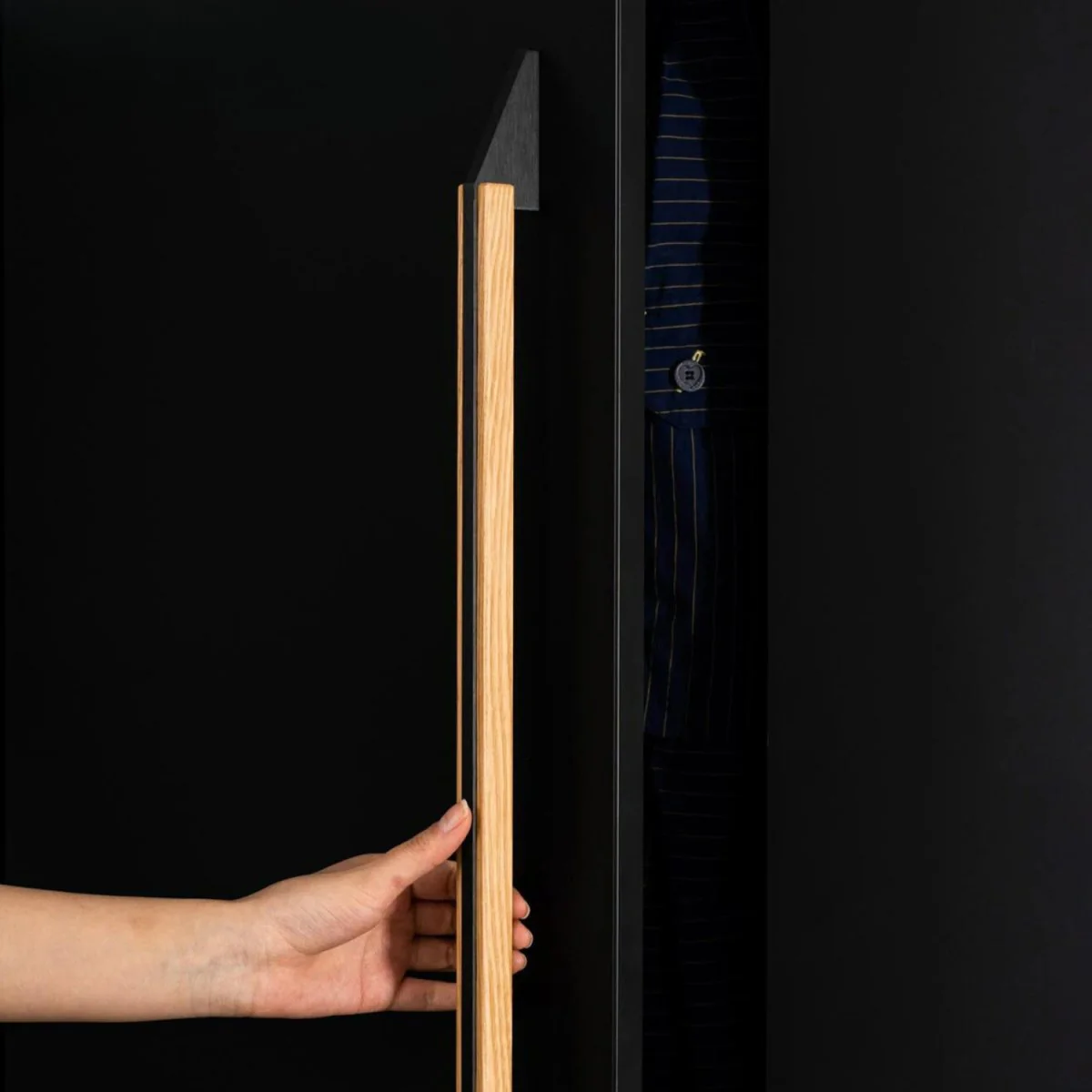 Suzu Pull Bar - Image 3