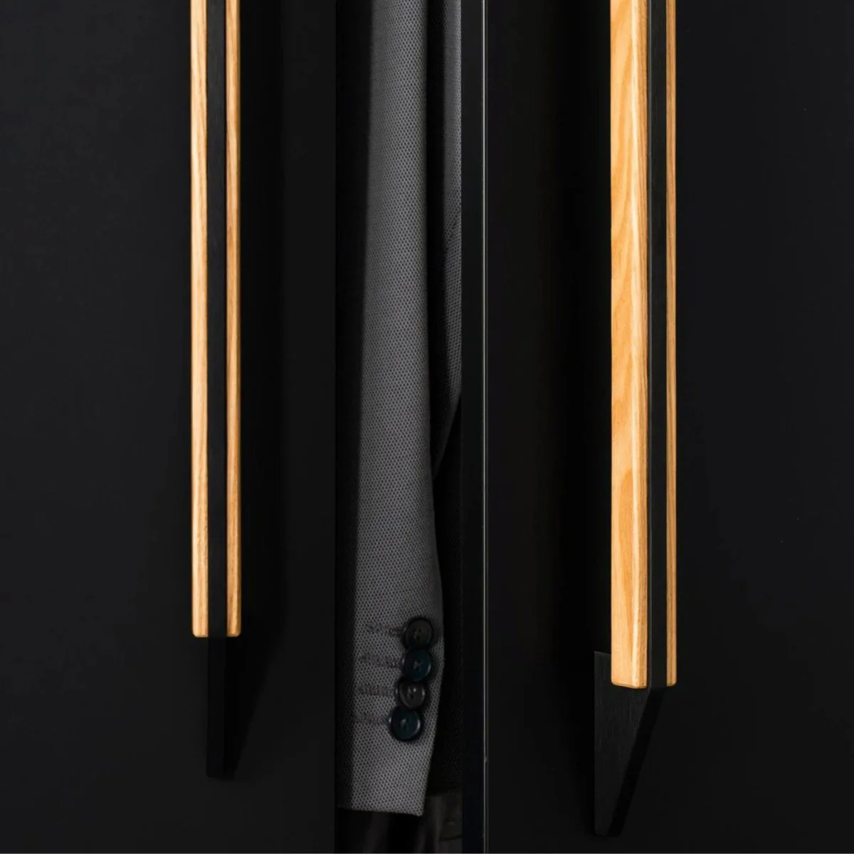 Suzu Pull Bar - Image 6