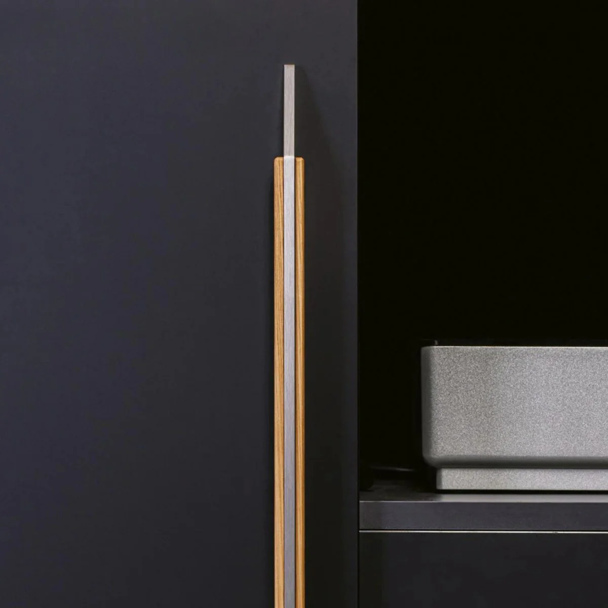 Suzu Pull Bar - Image 7
