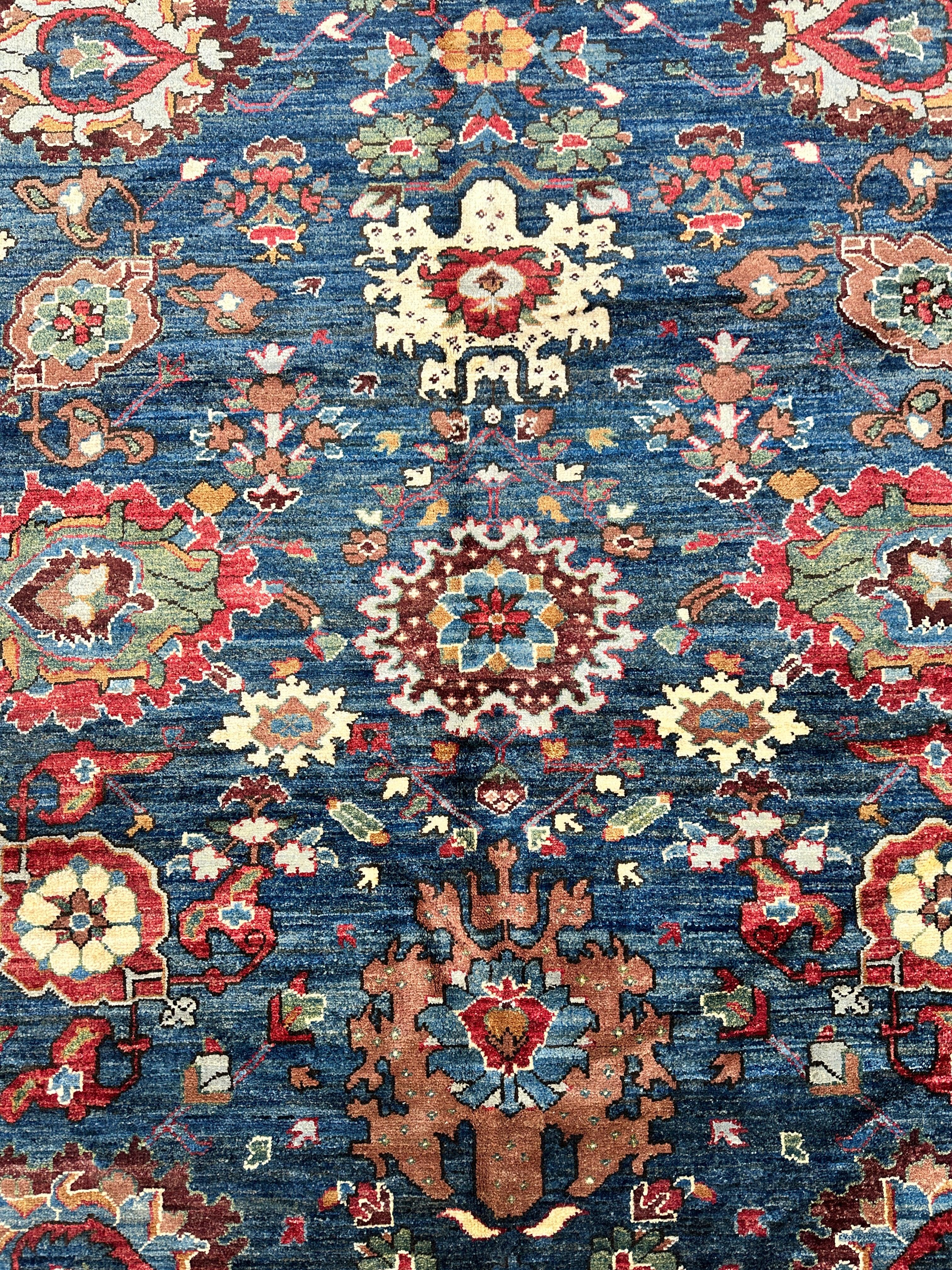 Trasitional Serapi Ghazni Wool Rug – 8' x 10’ – Intricate Floral Design - Image 13