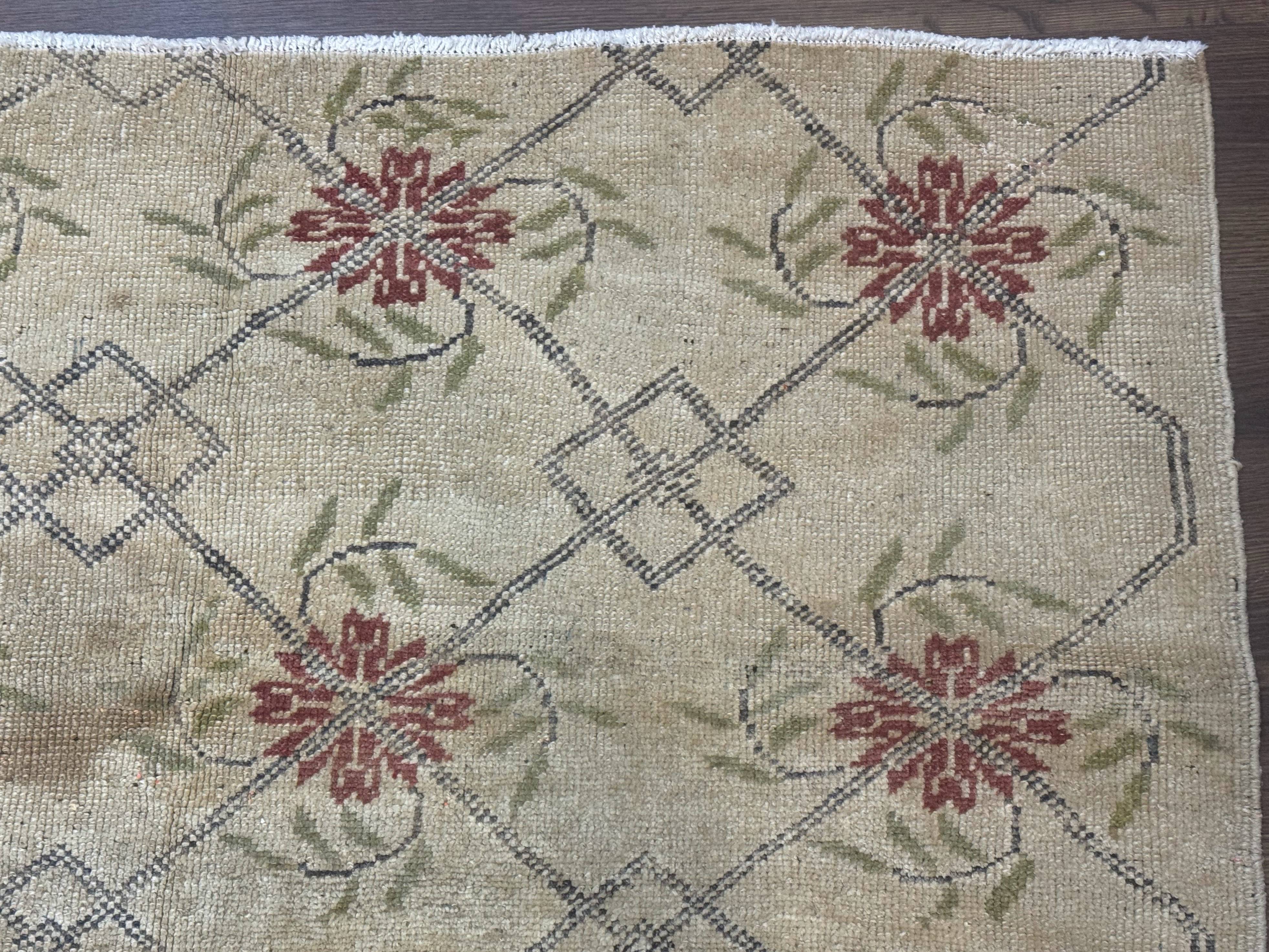 Turkish Rug 5x6, Oushak Carpet, Beige - Image 7