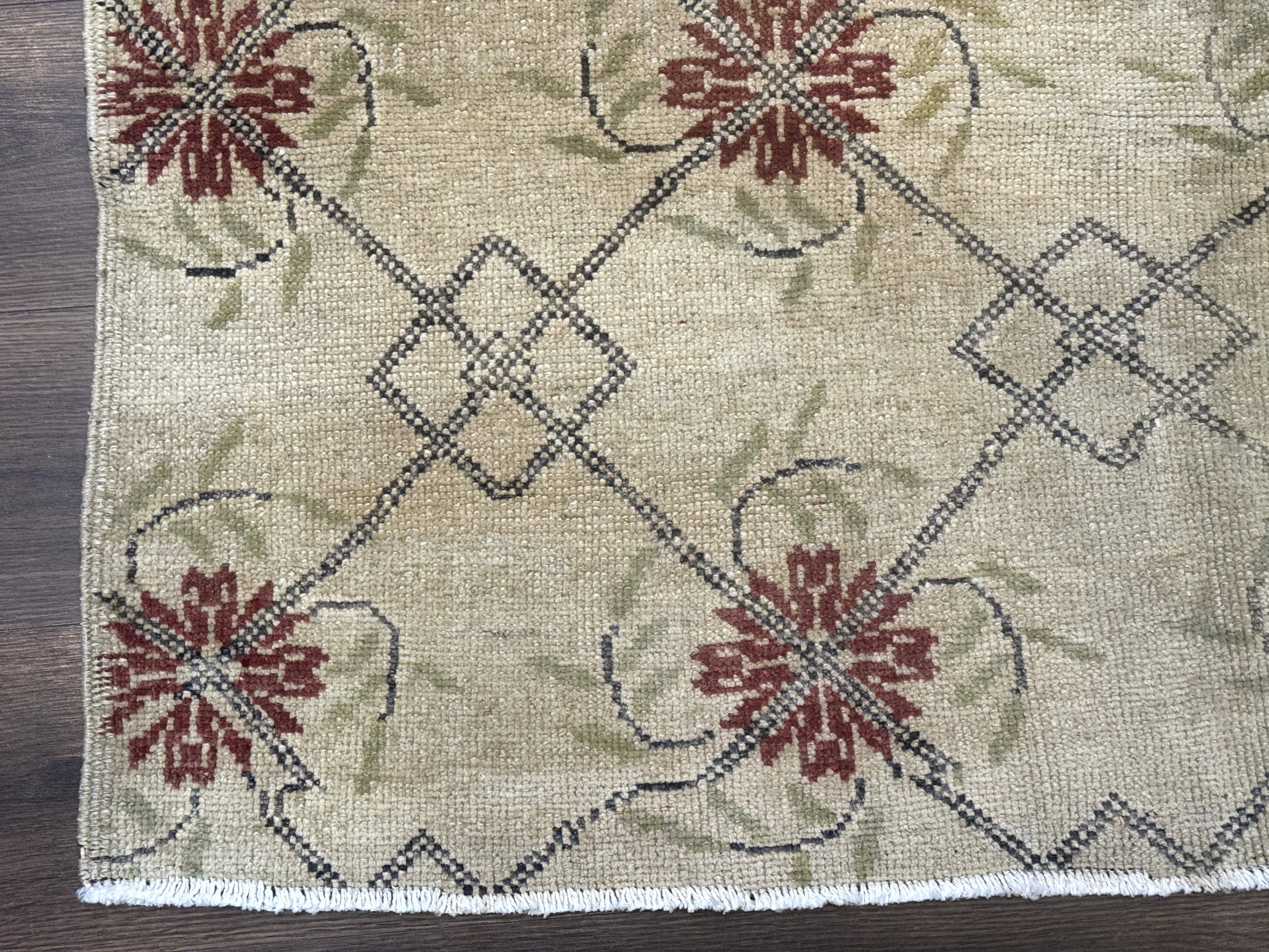 Turkish Rug 5x6, Oushak Carpet, Beige - Image 8