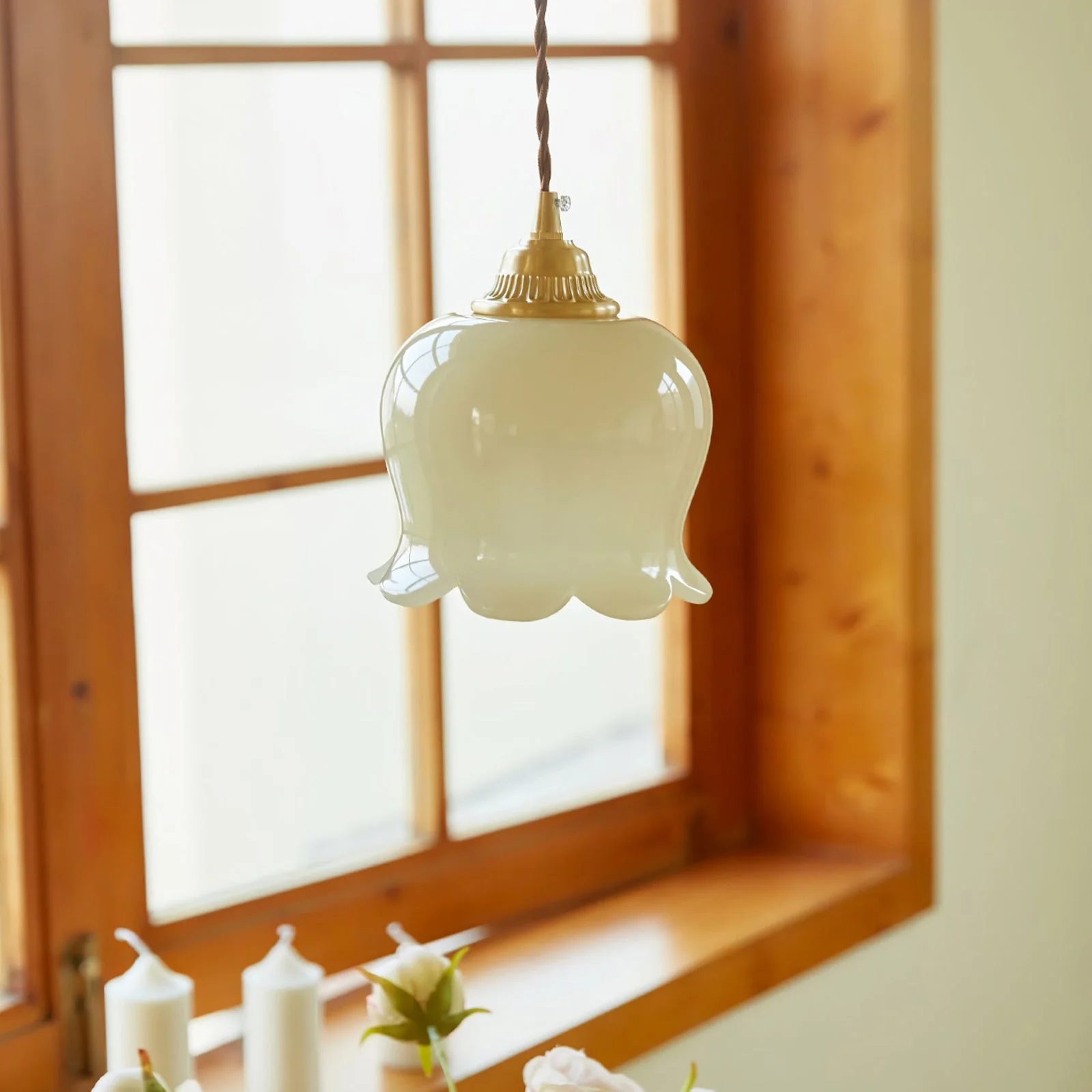 Valley Flower Pendant Lamp - Image 10