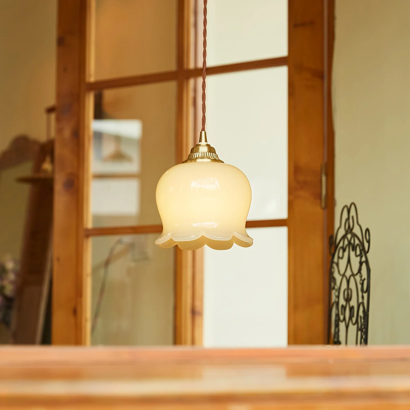 Valley Flower Pendant Lamp - Image 4