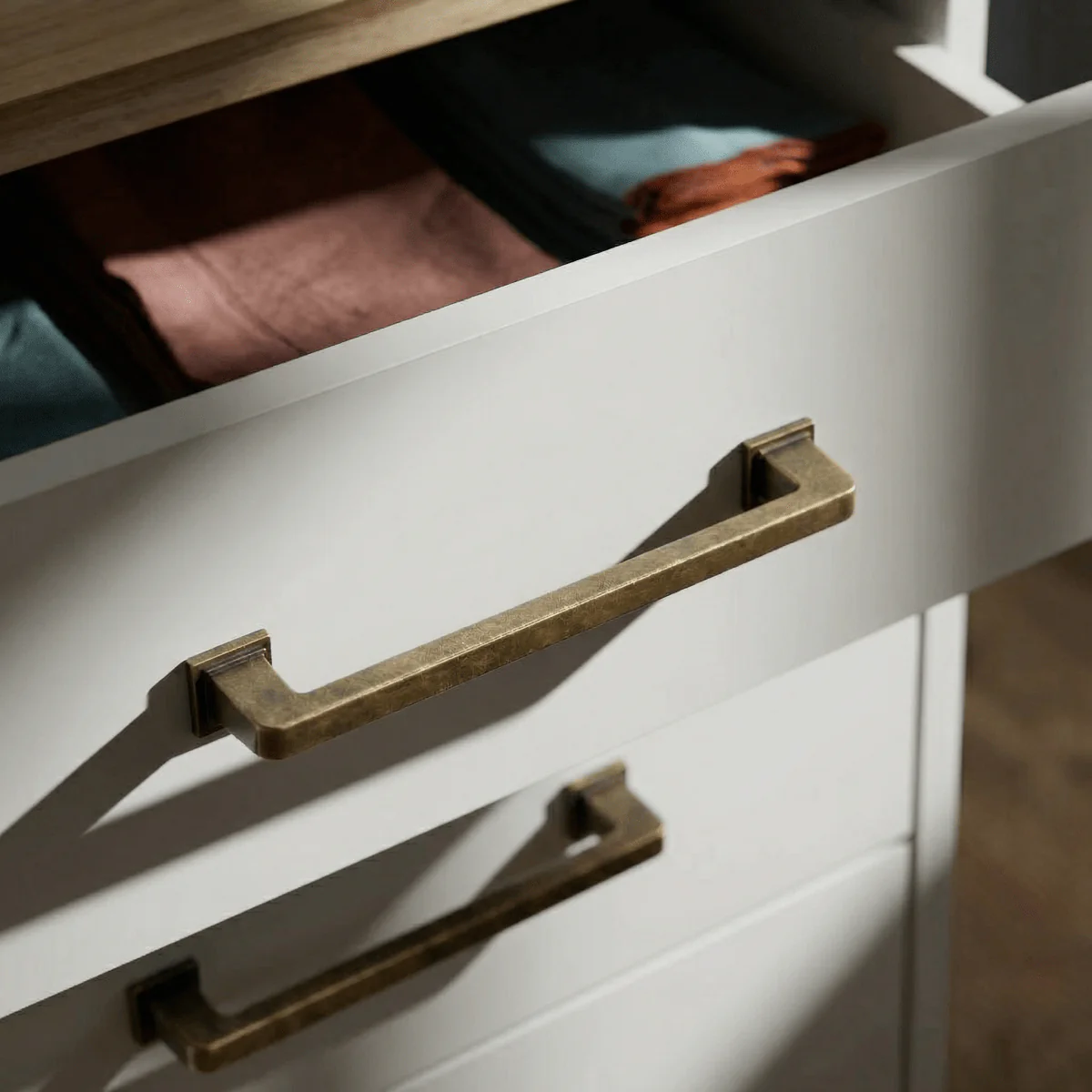 Veyra Pull Bar - Image 7