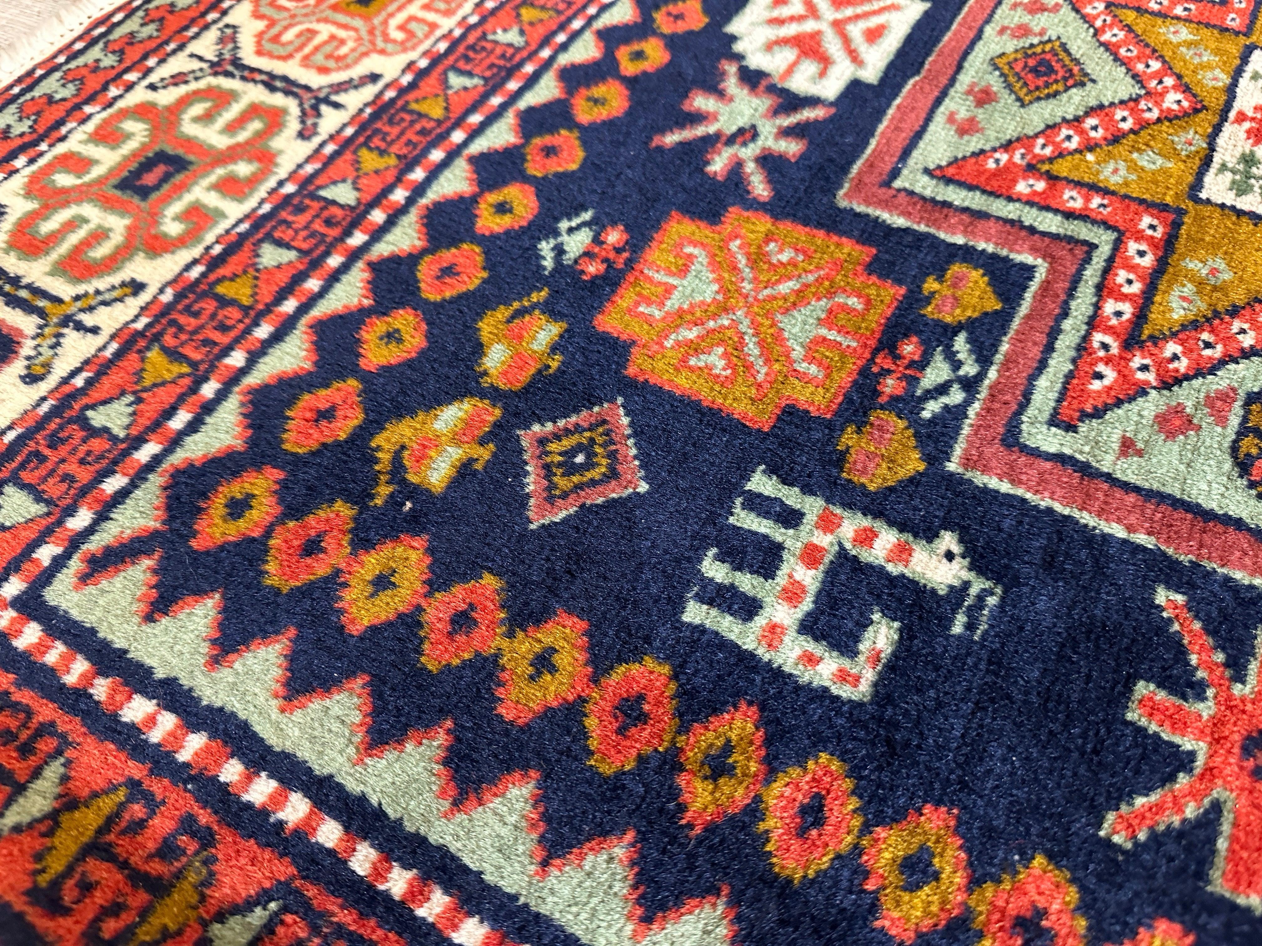 Vintage Armenian Karabakh/Artsakh Wool Rug | 1960s Hand-Knotted 4x7 - Image 10
