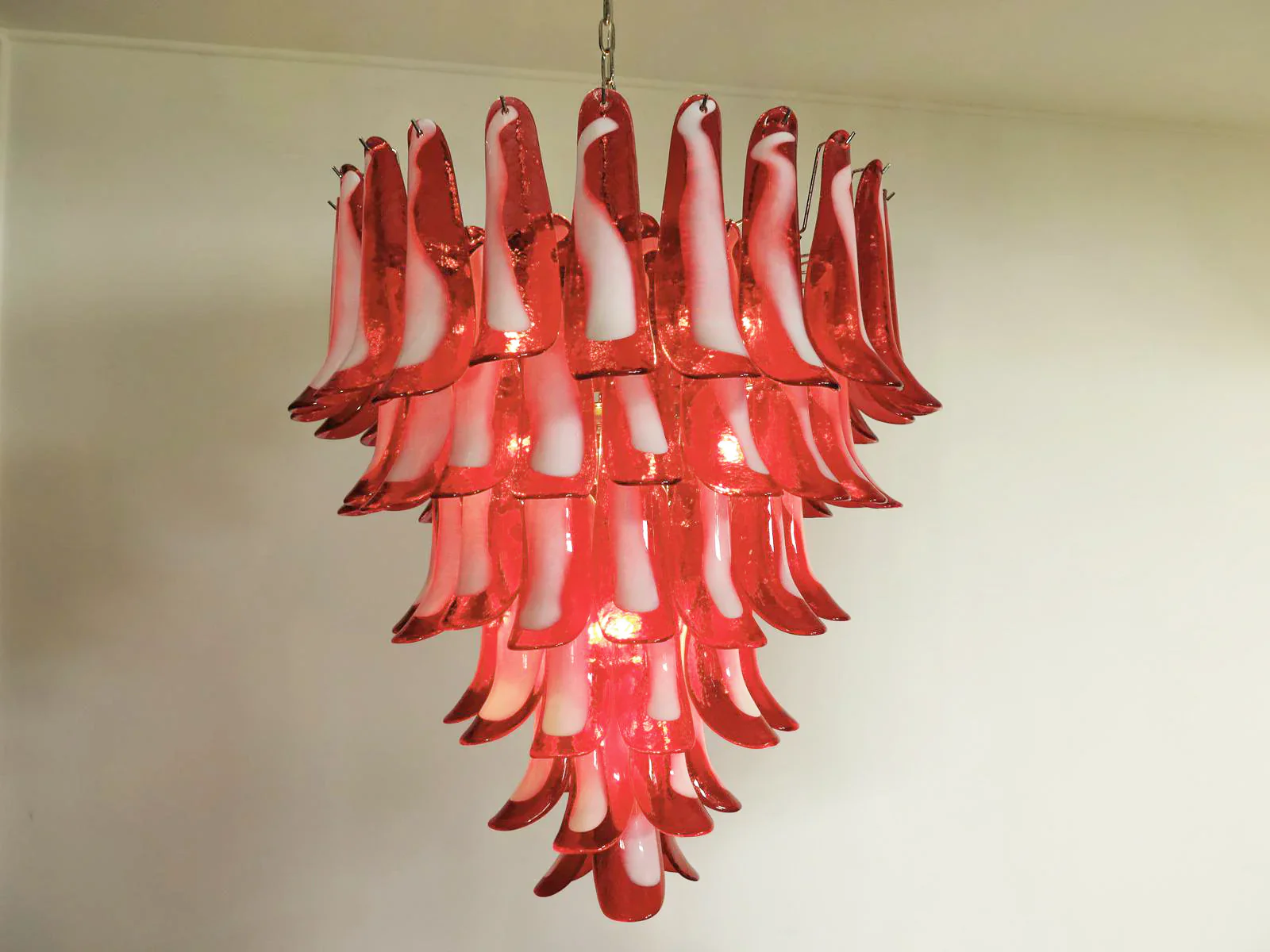 Vintage Murano Red Glass Petals Chandelier - Image 10