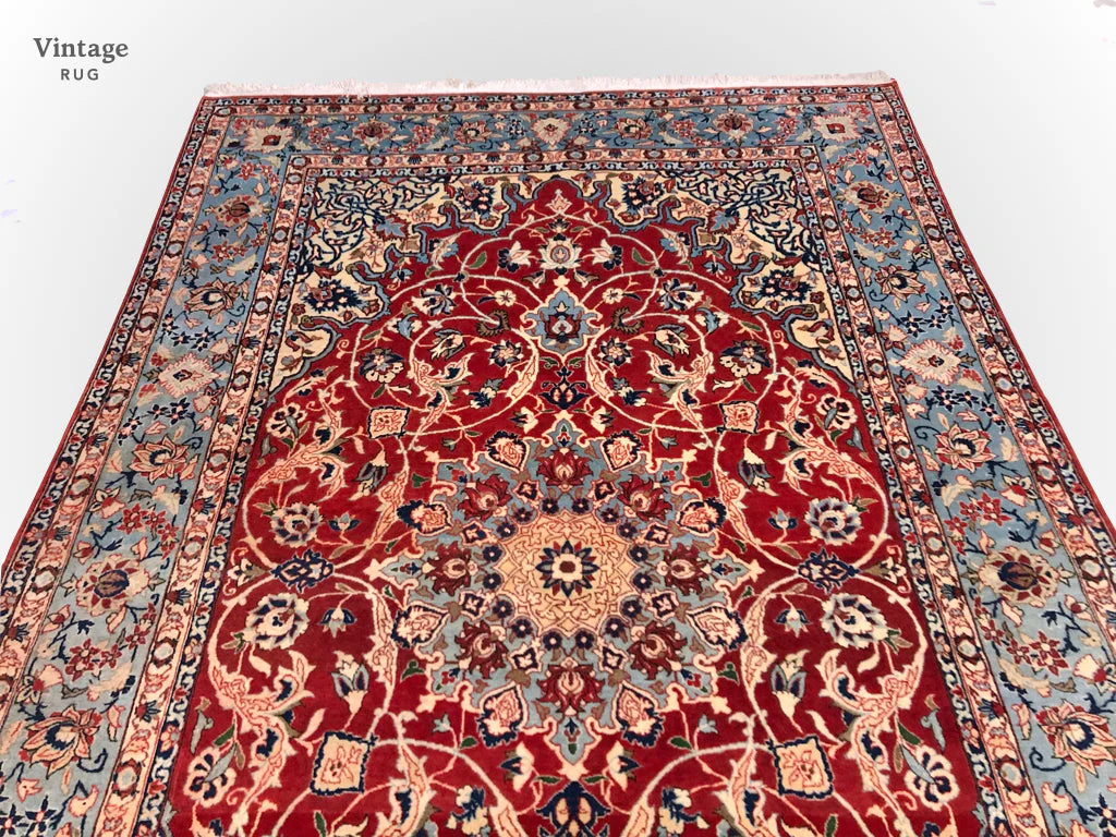Vintage Isfahan (4'11"x7'09") red/lt.blue - Image 6