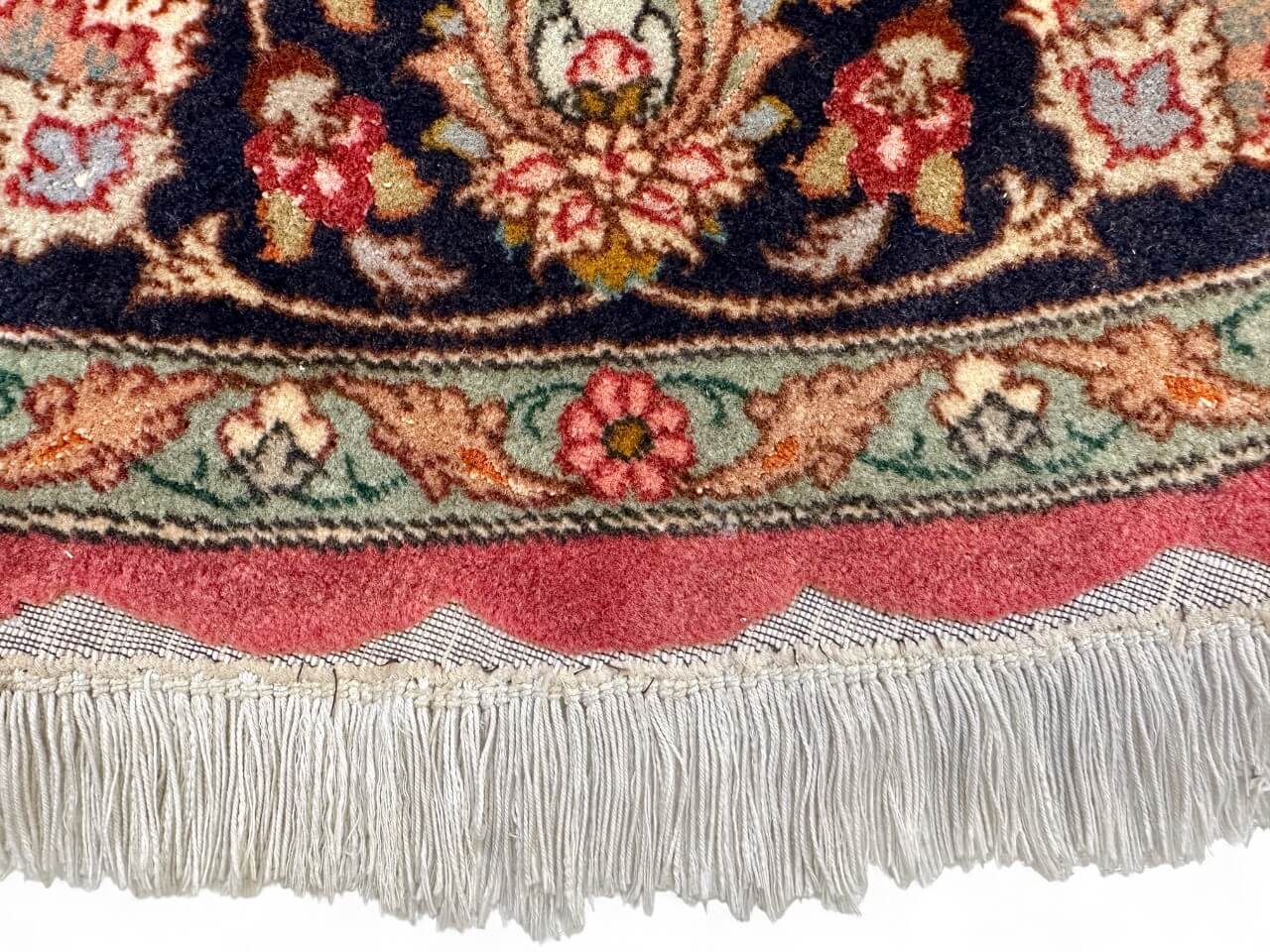 Vintage Tabriz Wool/Silk (4'10"Round) dk.rose/black - Image 6