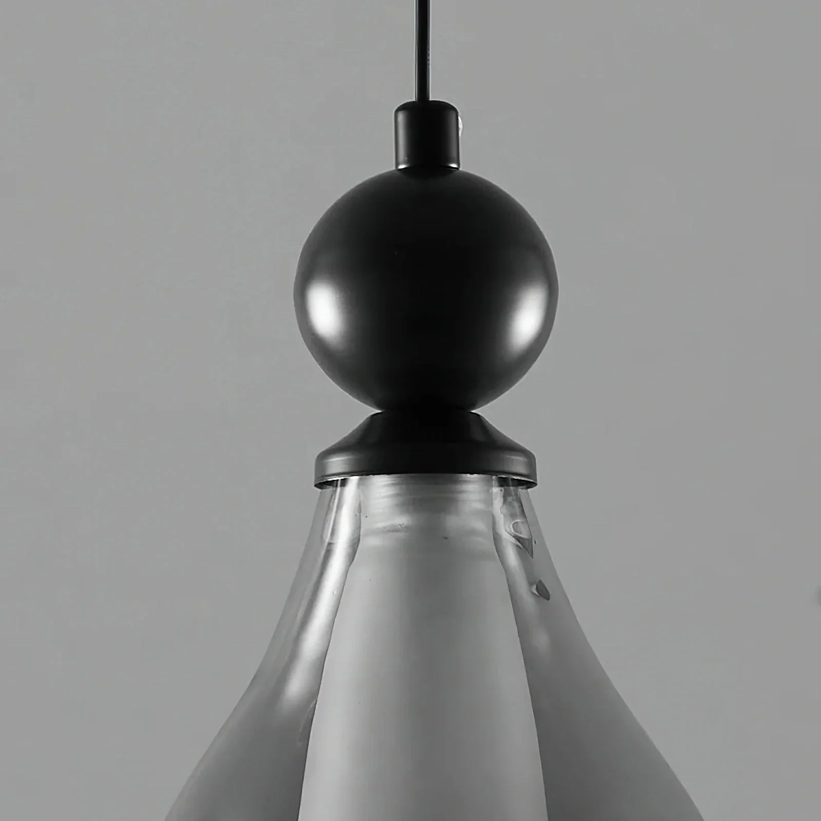 Vista Glass Pendant Light - Image 13