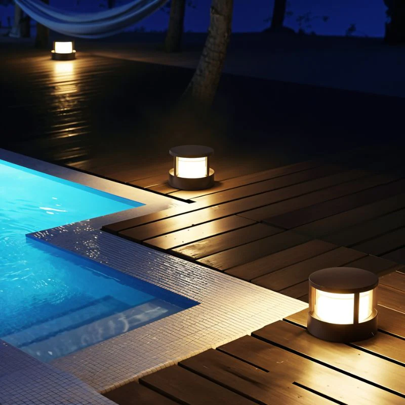 Vivienne Outdoor Garden Lamp - Image 6