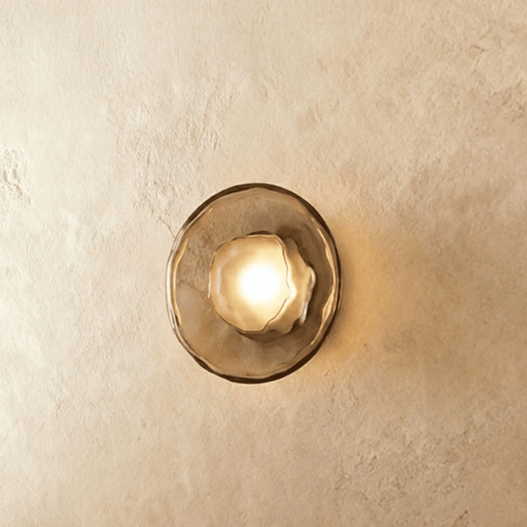 Vynestris Wall Lamp - Image 5