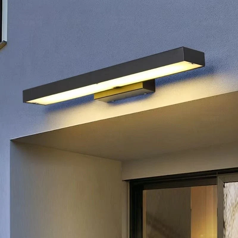 Vynova Outdoor Wall Lamp - Image 9