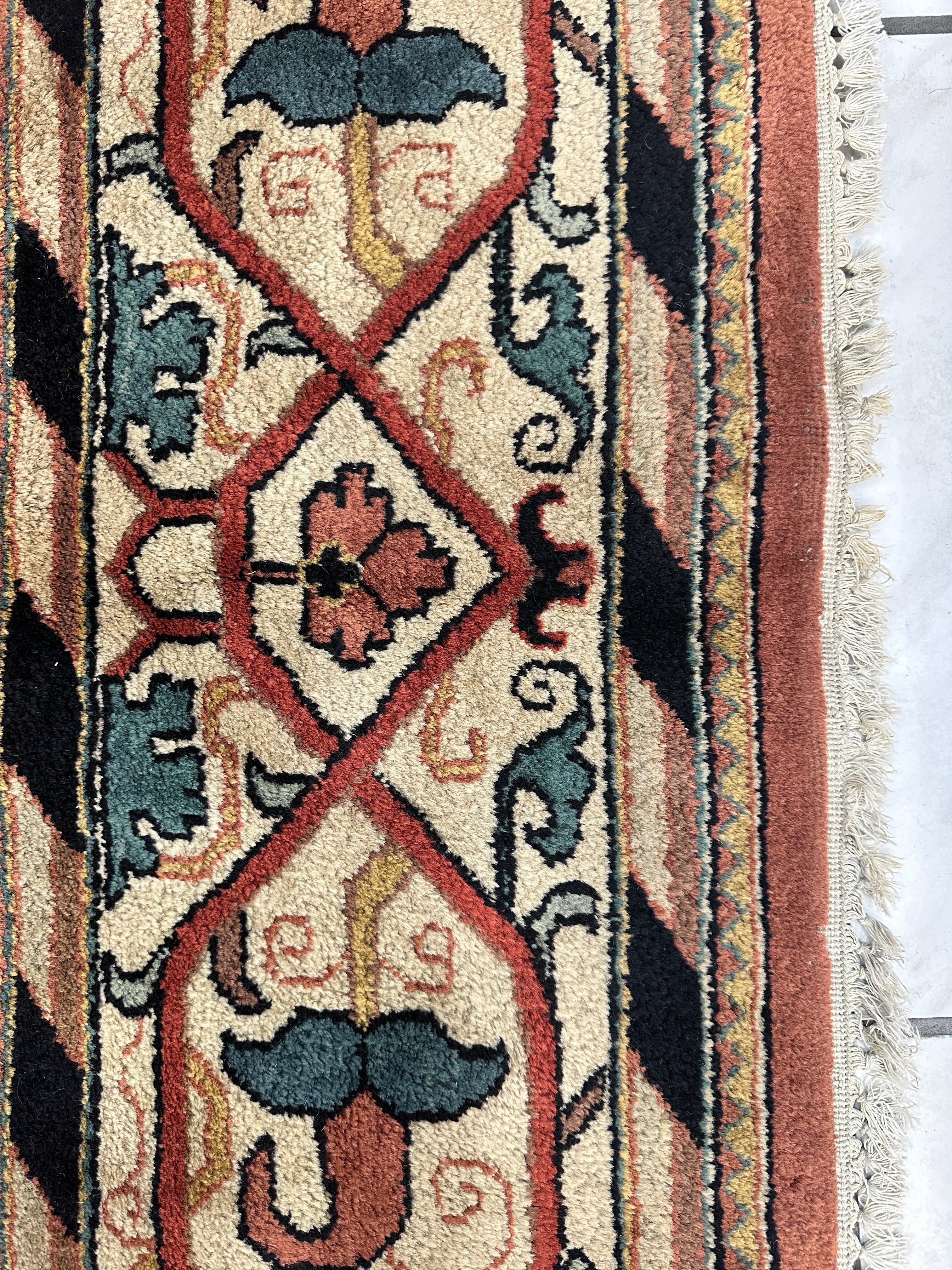 William Morris Hand-Knotted Wool Luxury Handmade Rug - 7'10" x 9'10" - Image 8