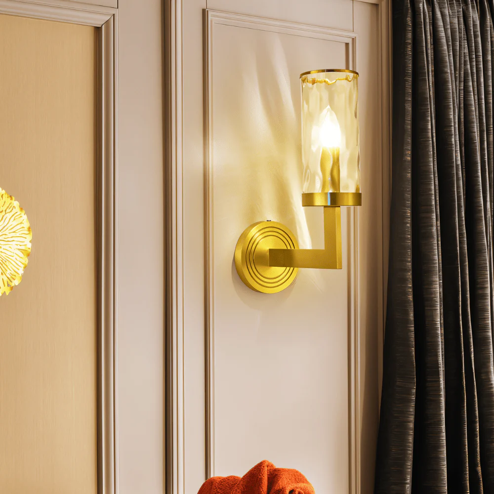 Wynlo Wall Lamp - Image 6
