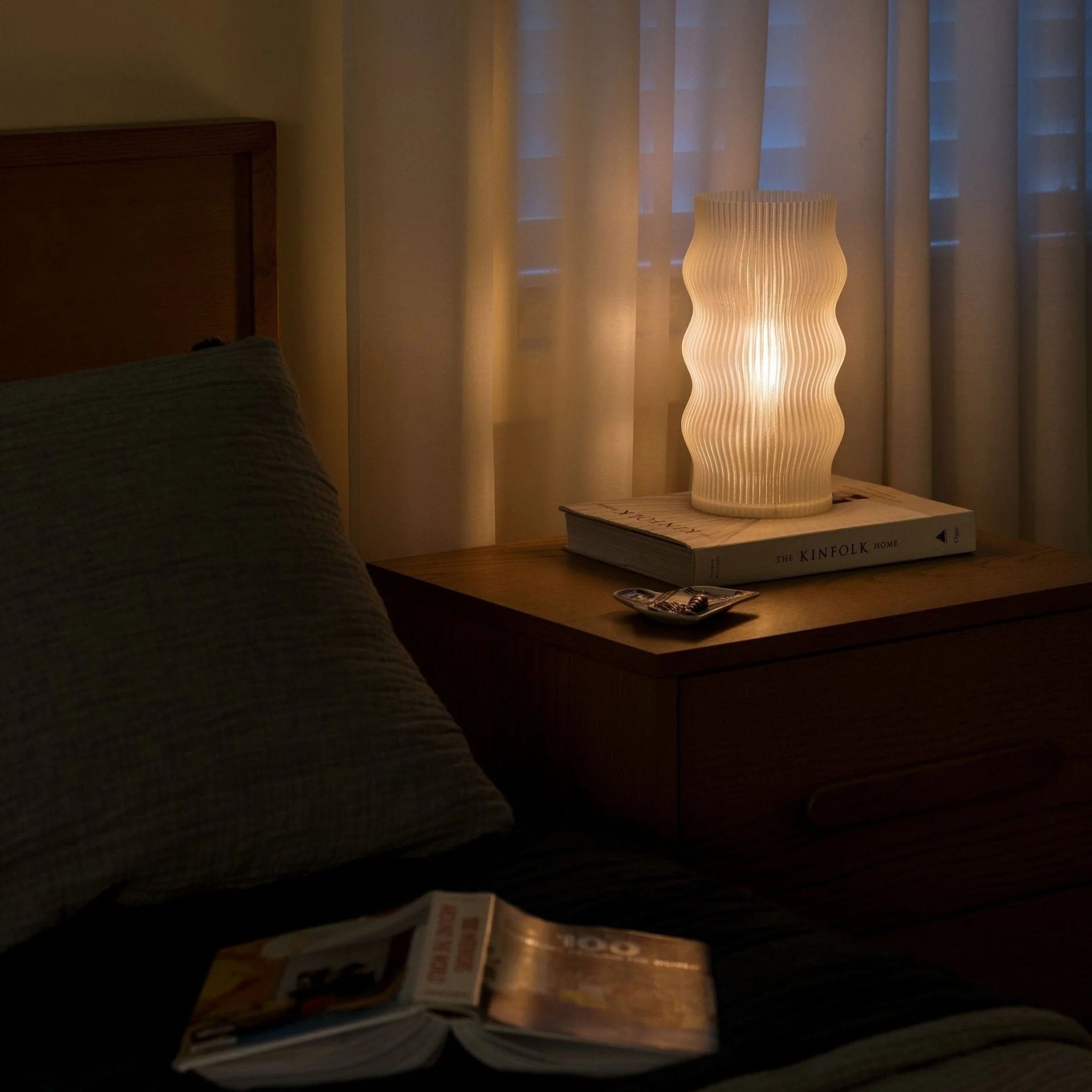 Yuji Table Lamp - Image 4