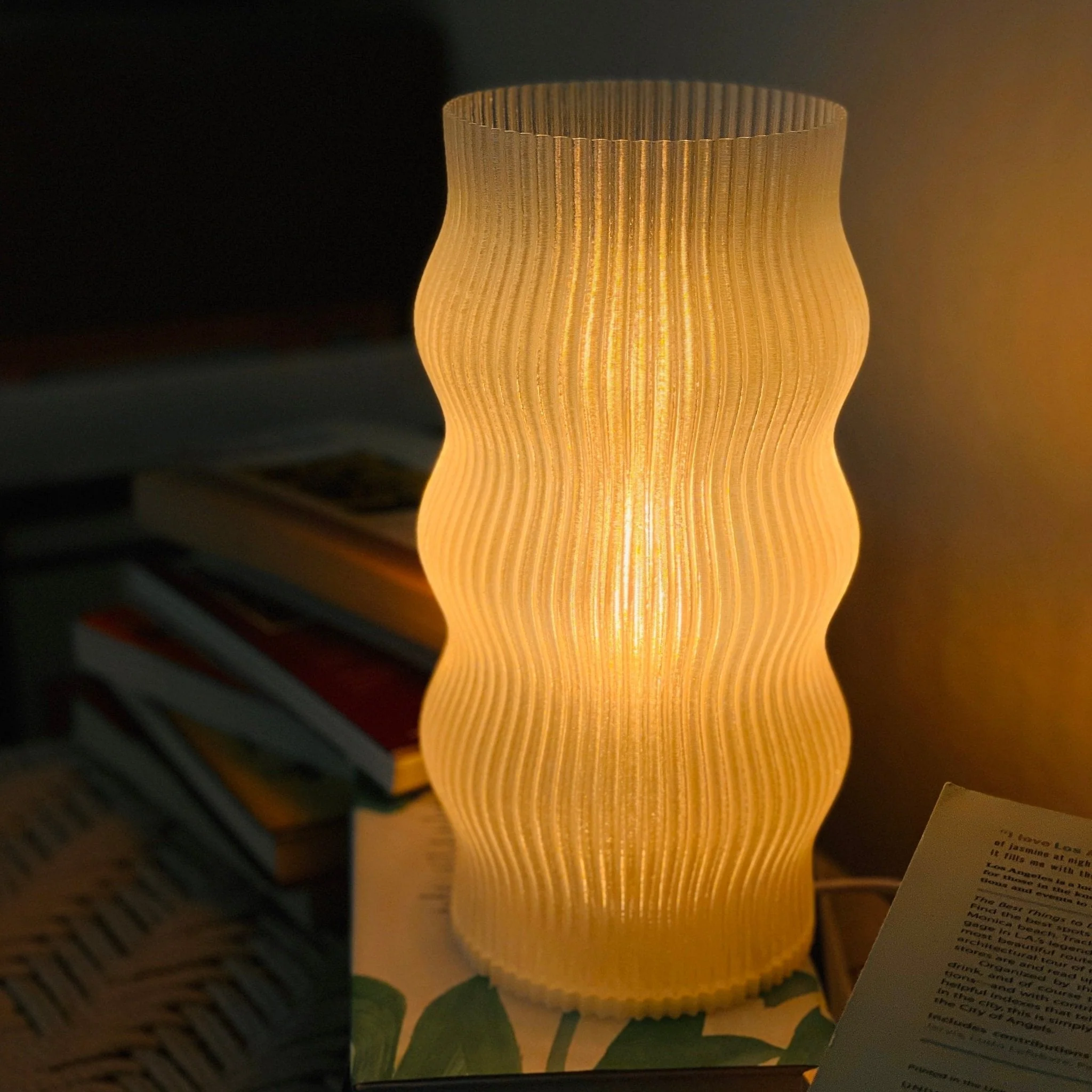 Yuji Table Lamp - Image 9